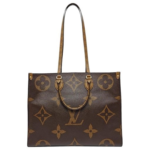 Onthego leather handbag