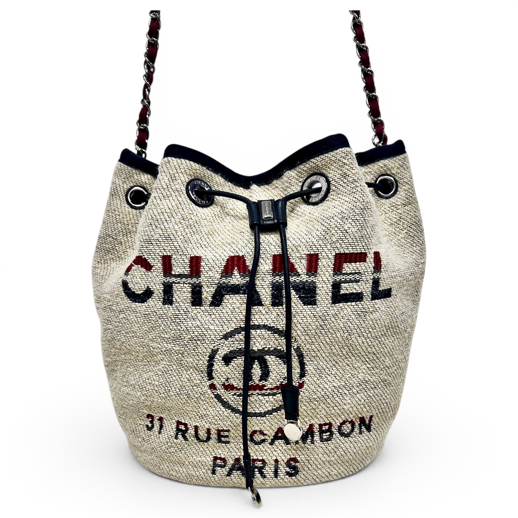 Trendy CC Vanity cloth handbag