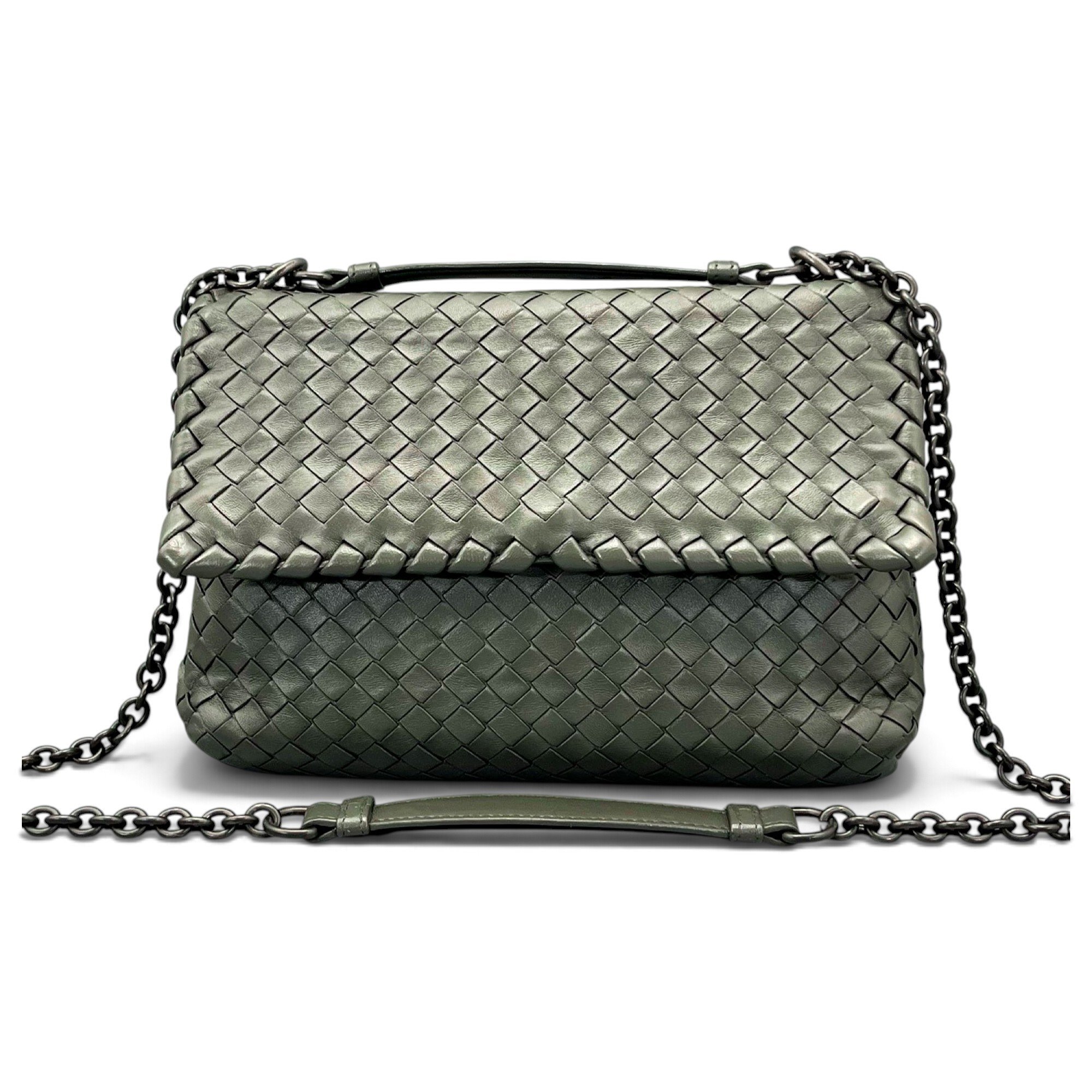 Bottega Veneta Chain Cassette leather handbag