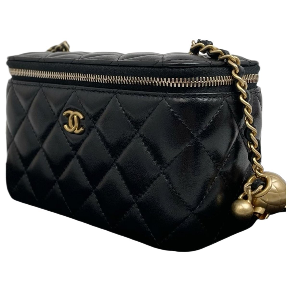 Trendy CC Vanity leather handbag