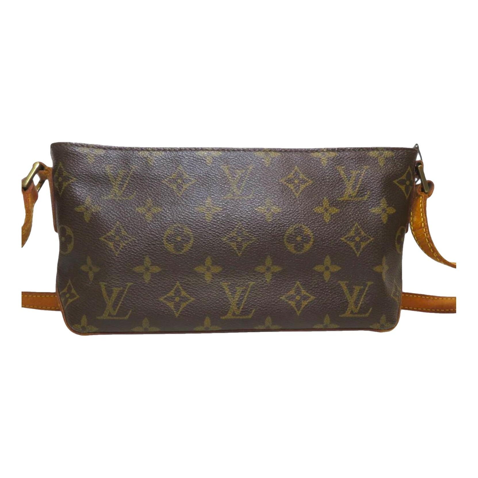 Trotteur leather handbag