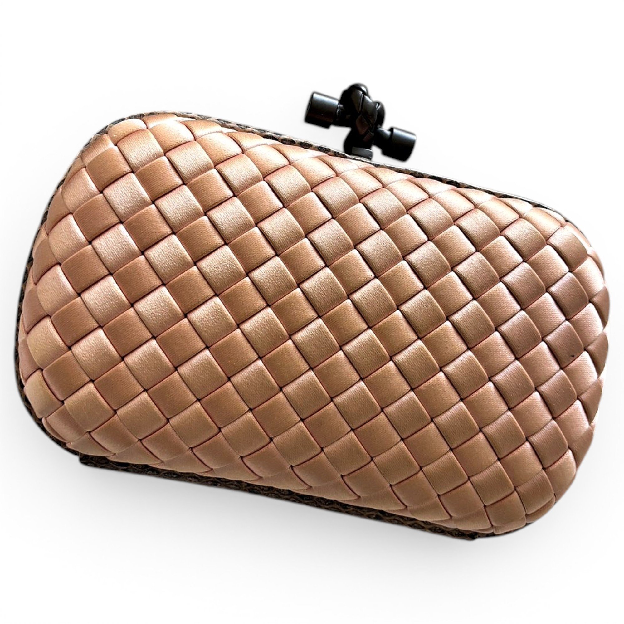 Pochette Knot silk clutch bag