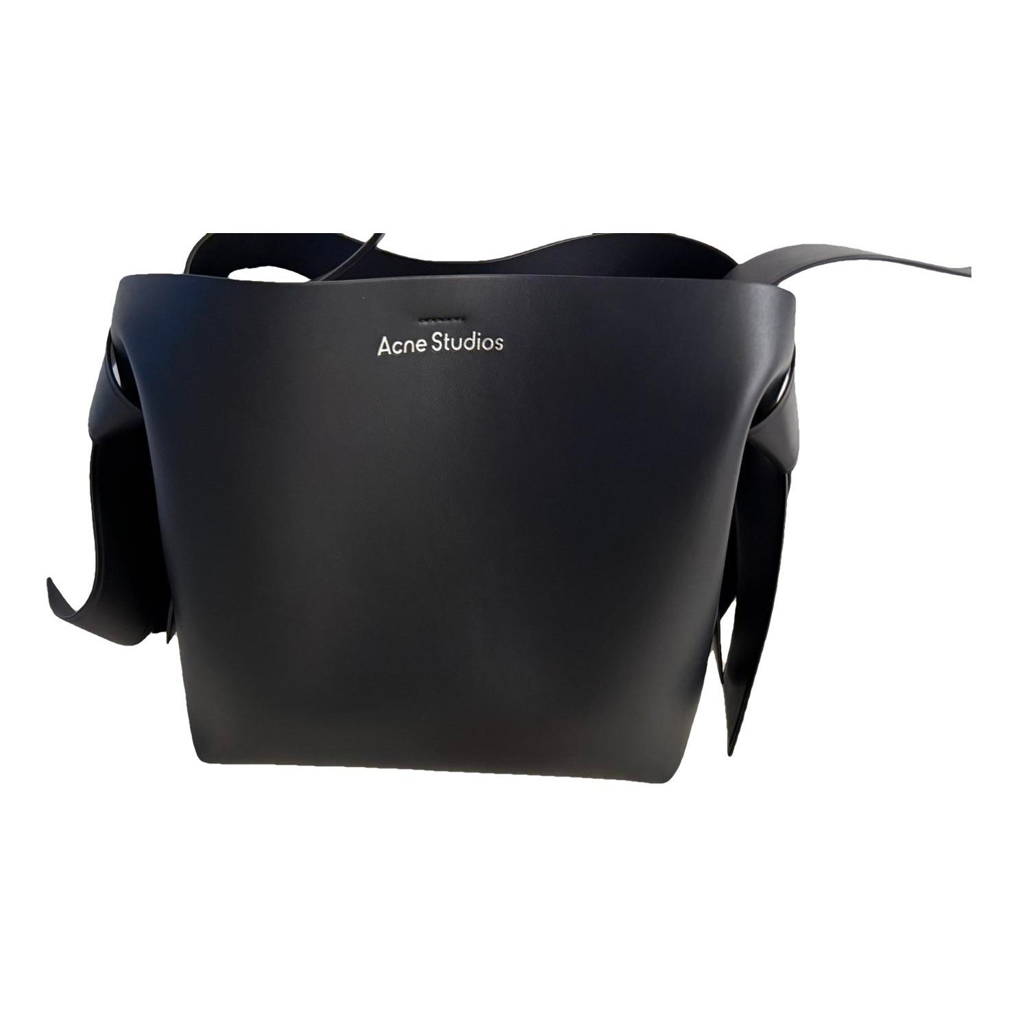 Musubi leather handbag