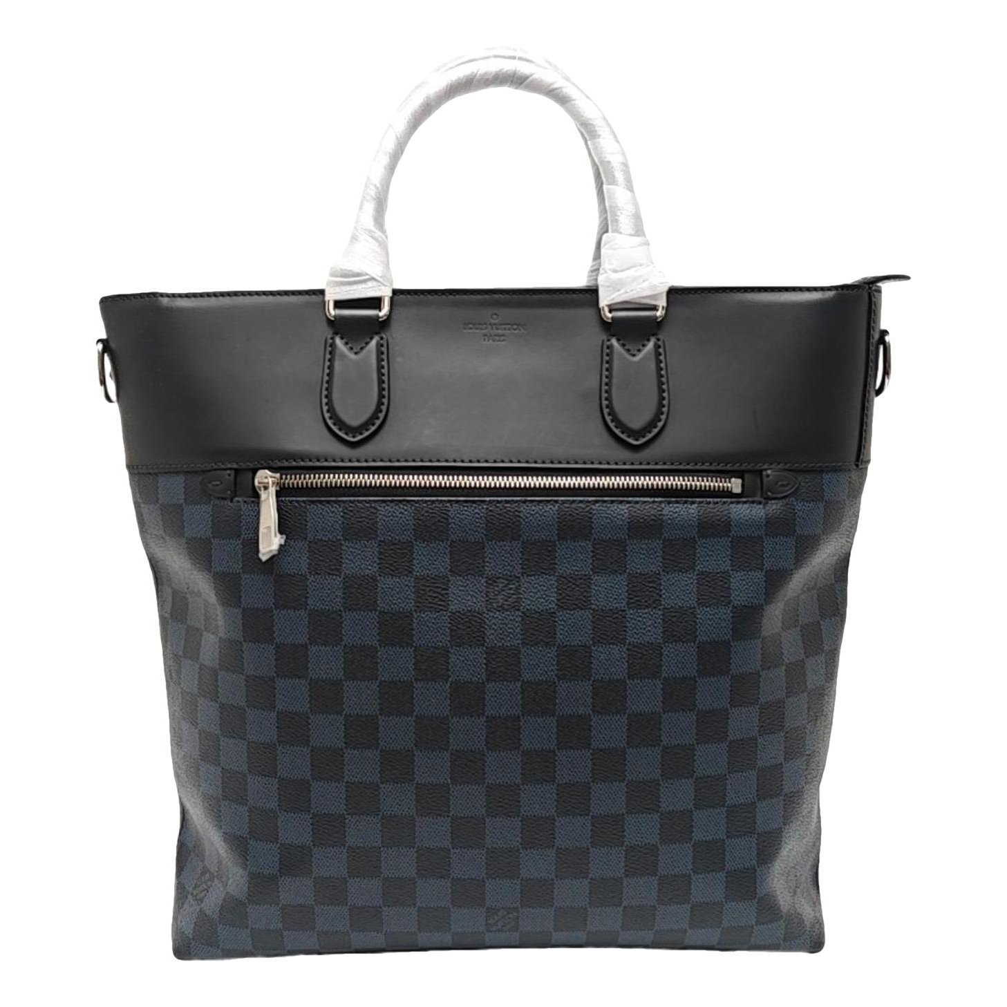 Explorer plissé leather handbag