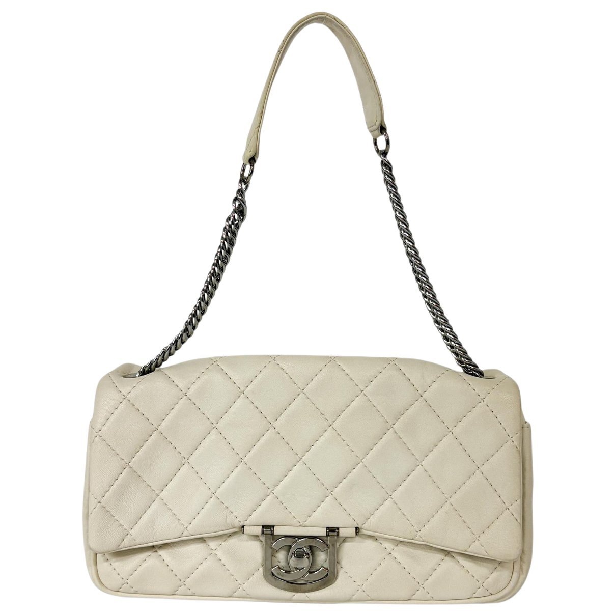 Trendy CC Flap leather handbag