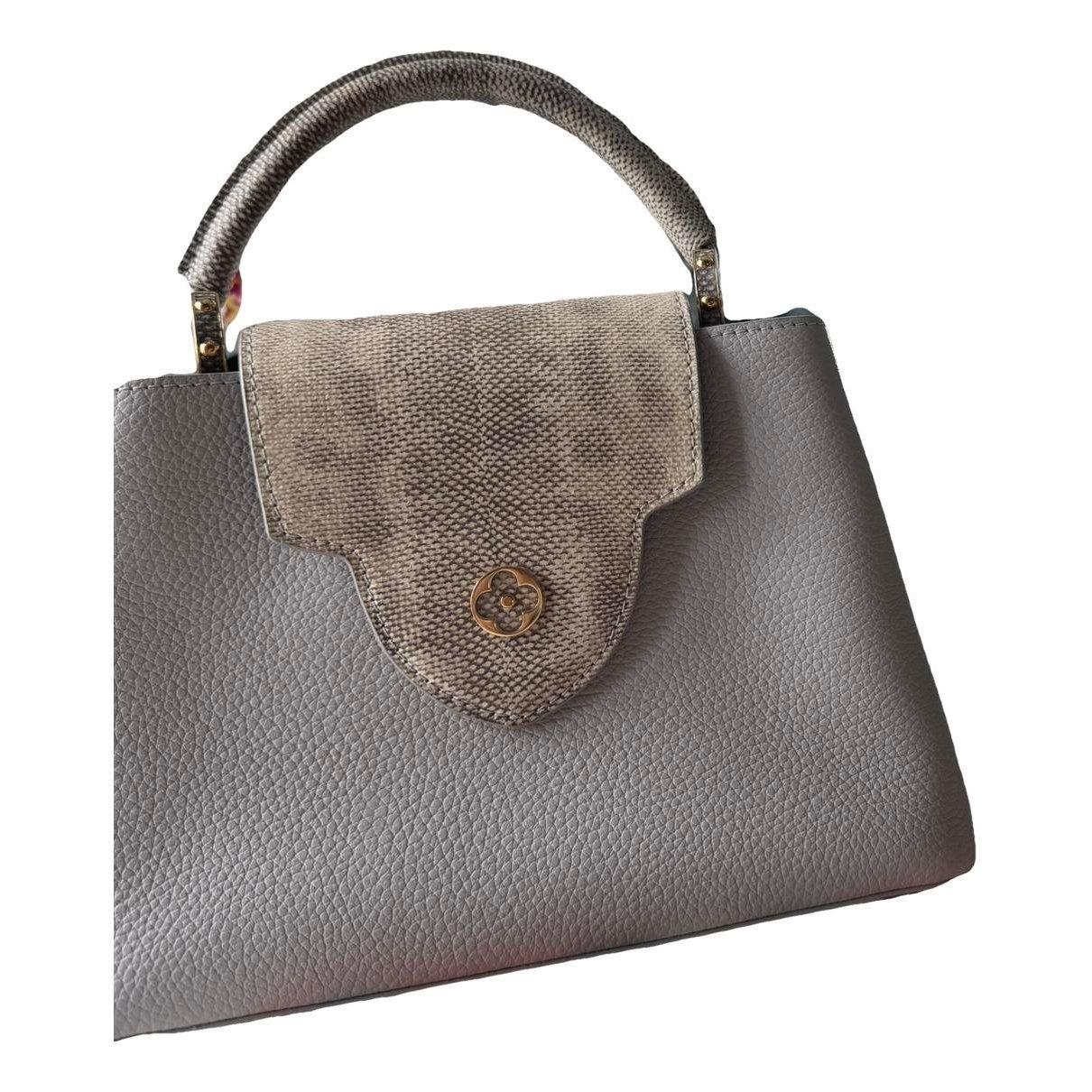 Capucines leather handbag