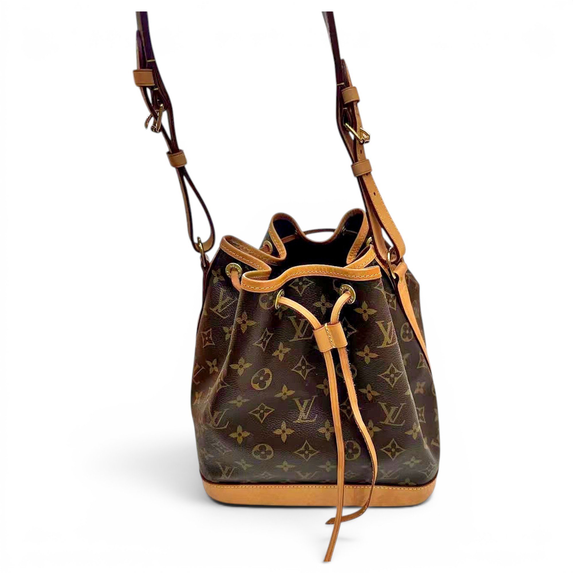 Noé leather handbag