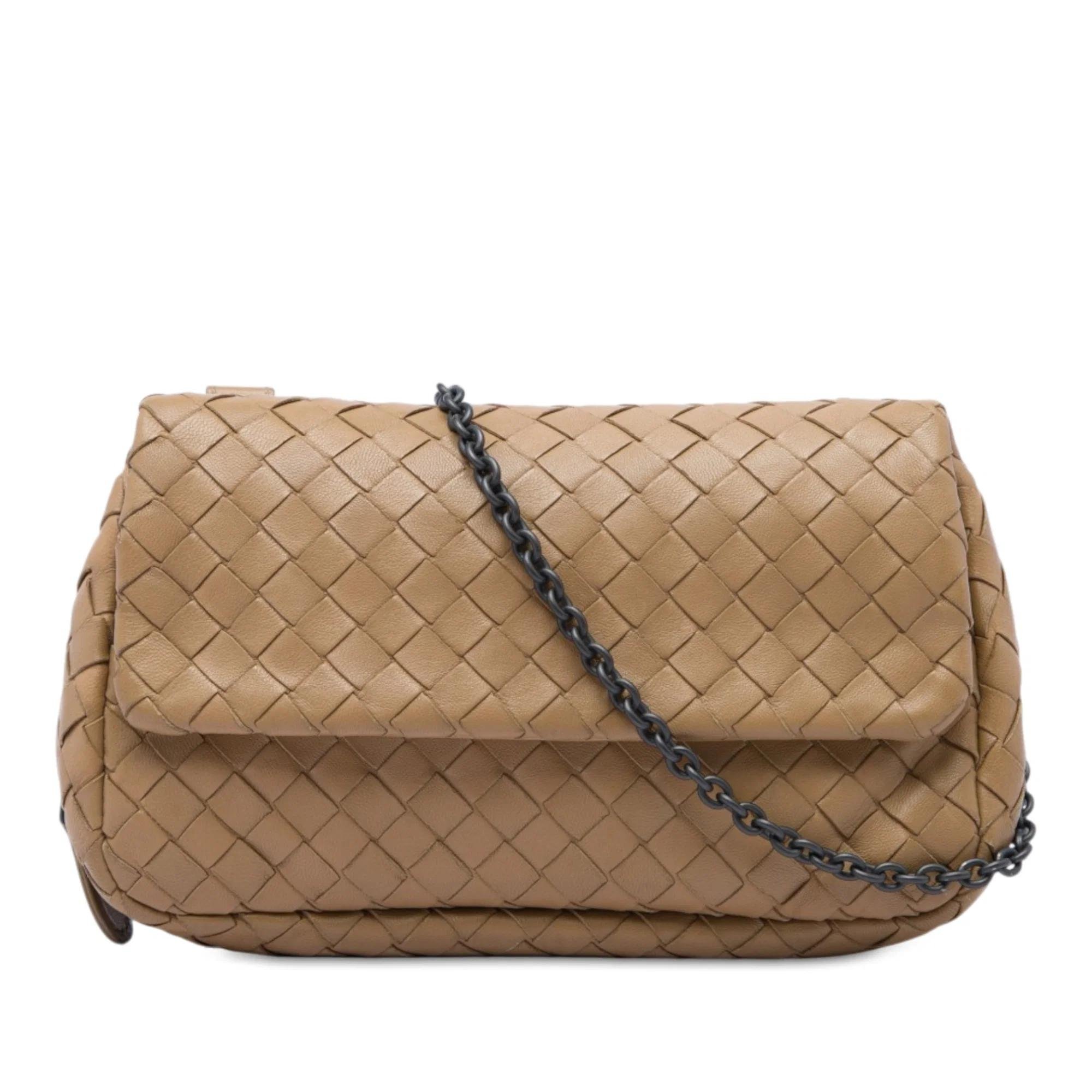 Veneta leather crossbody bag