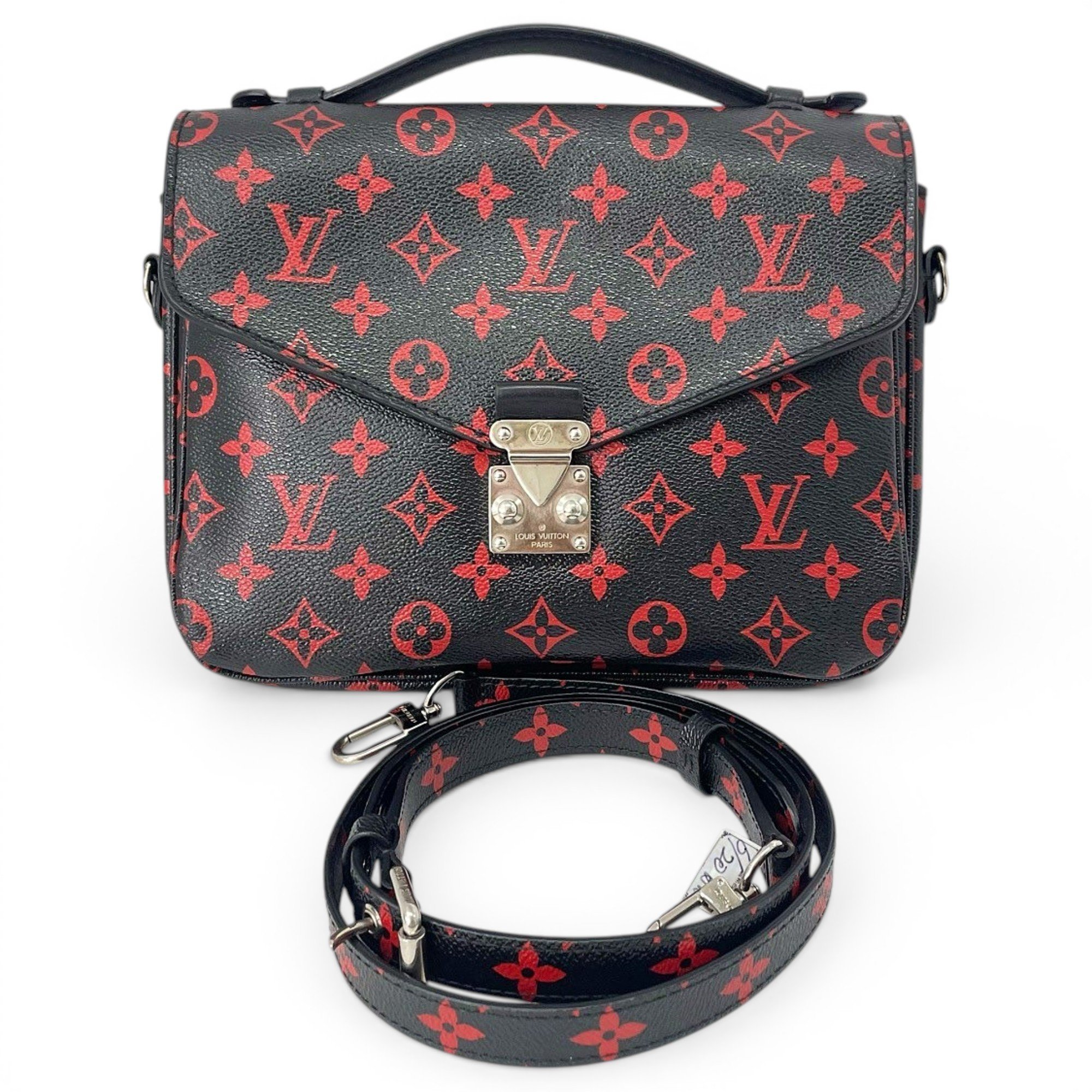 Metis leather handbag
