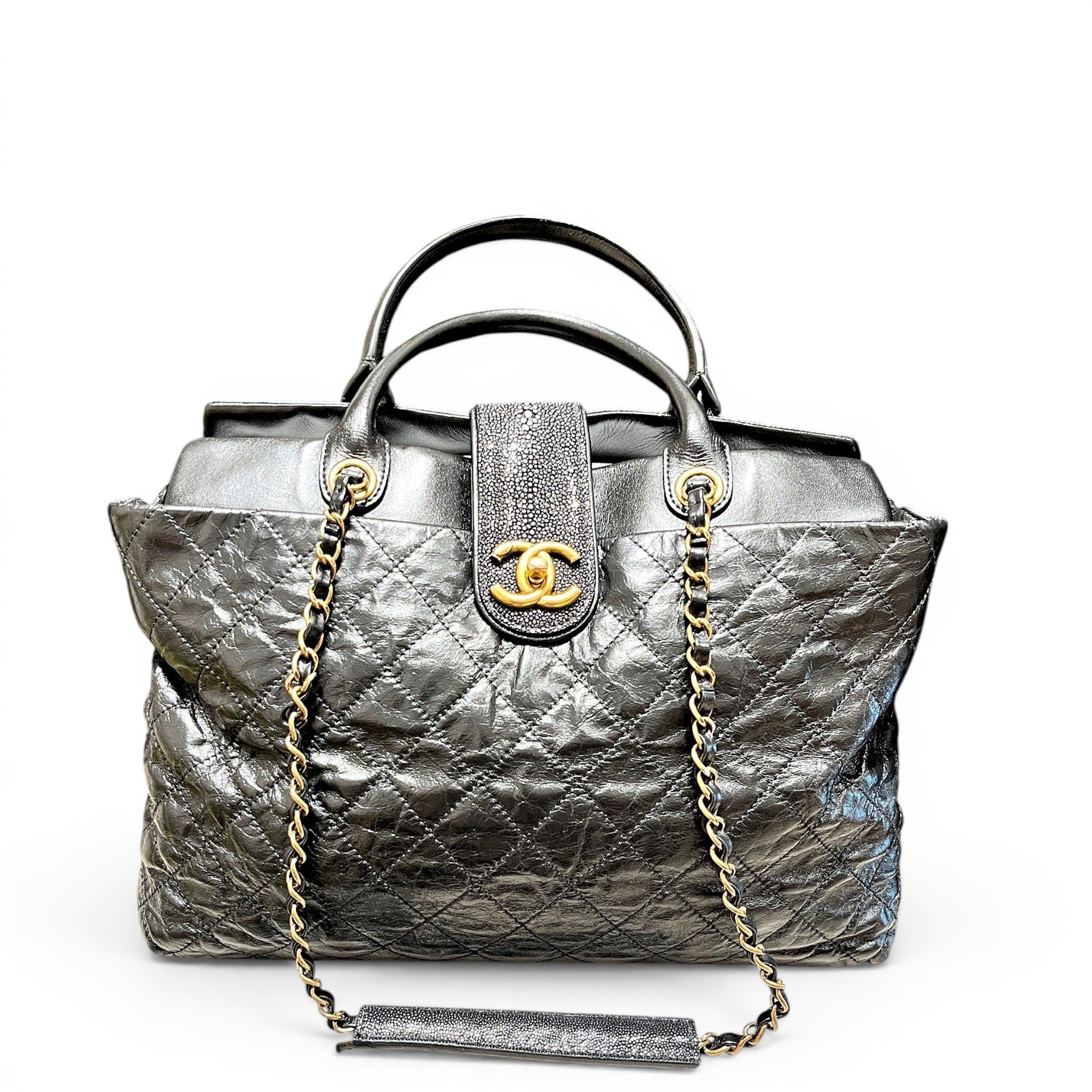 Leather handbag