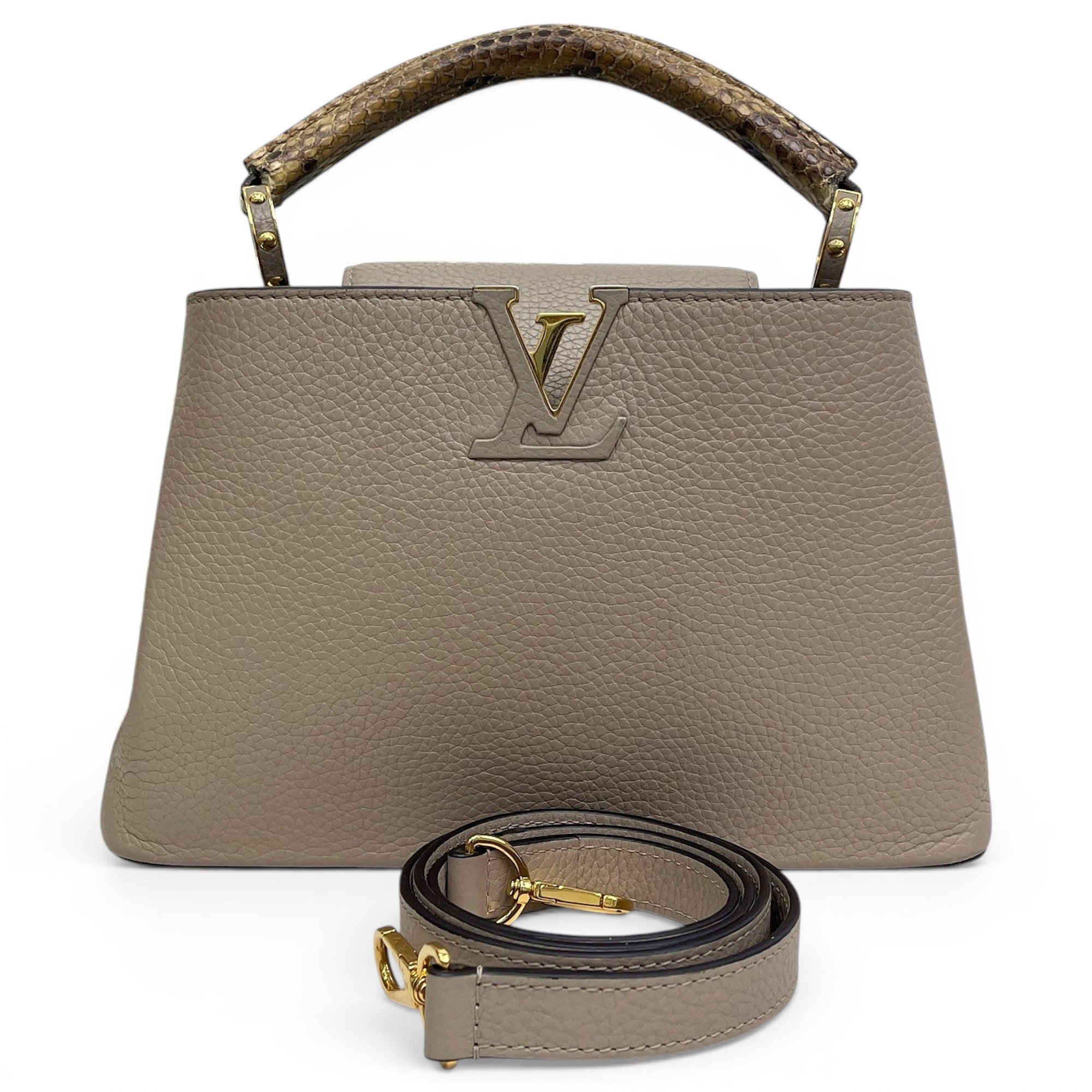 Capucines leather handbag