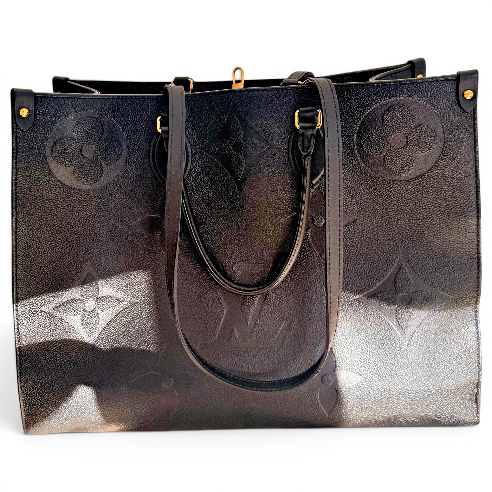 Onthego leather tote