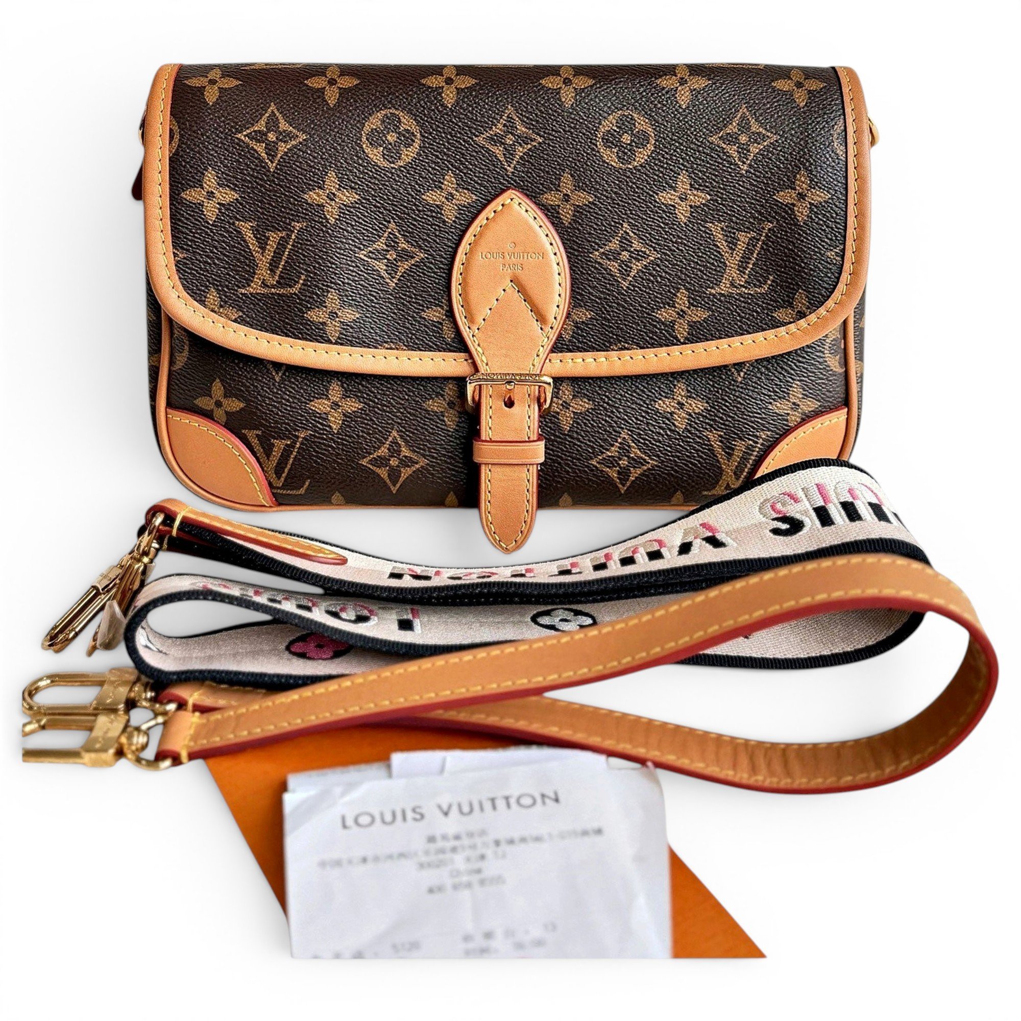 Diane leather crossbody bag