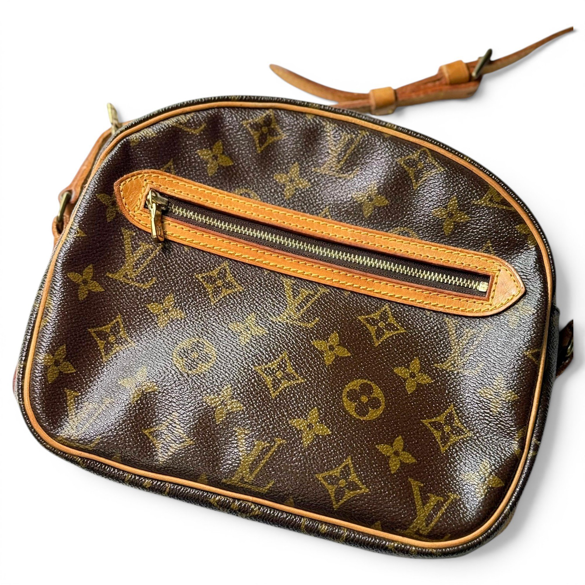 Senlis leather crossbody bag