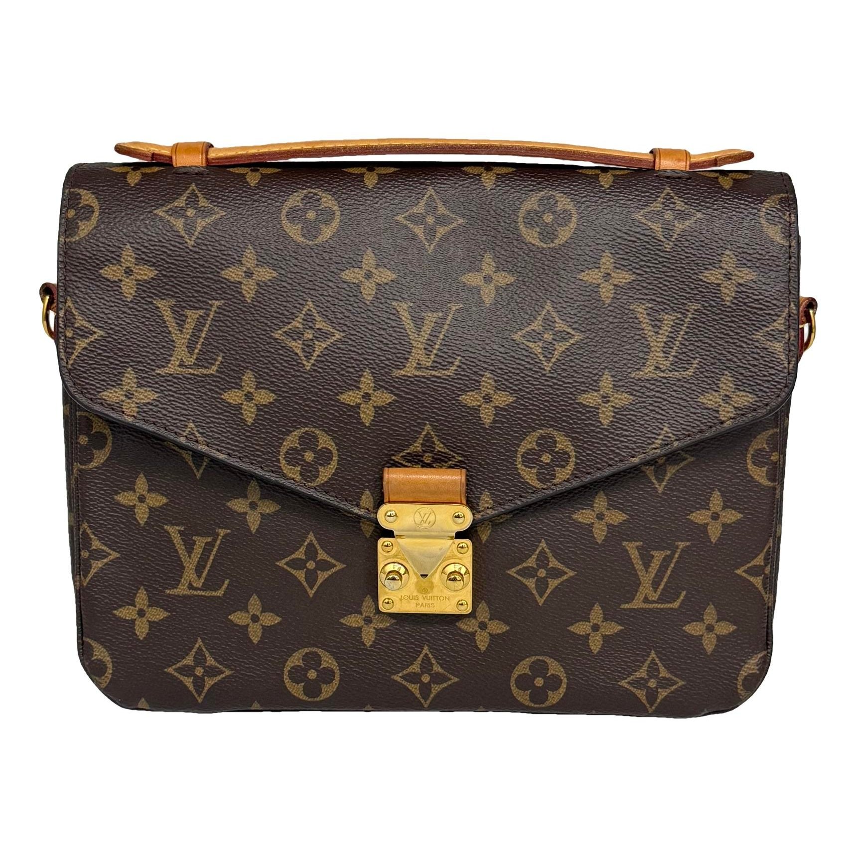 Metis leather handbag