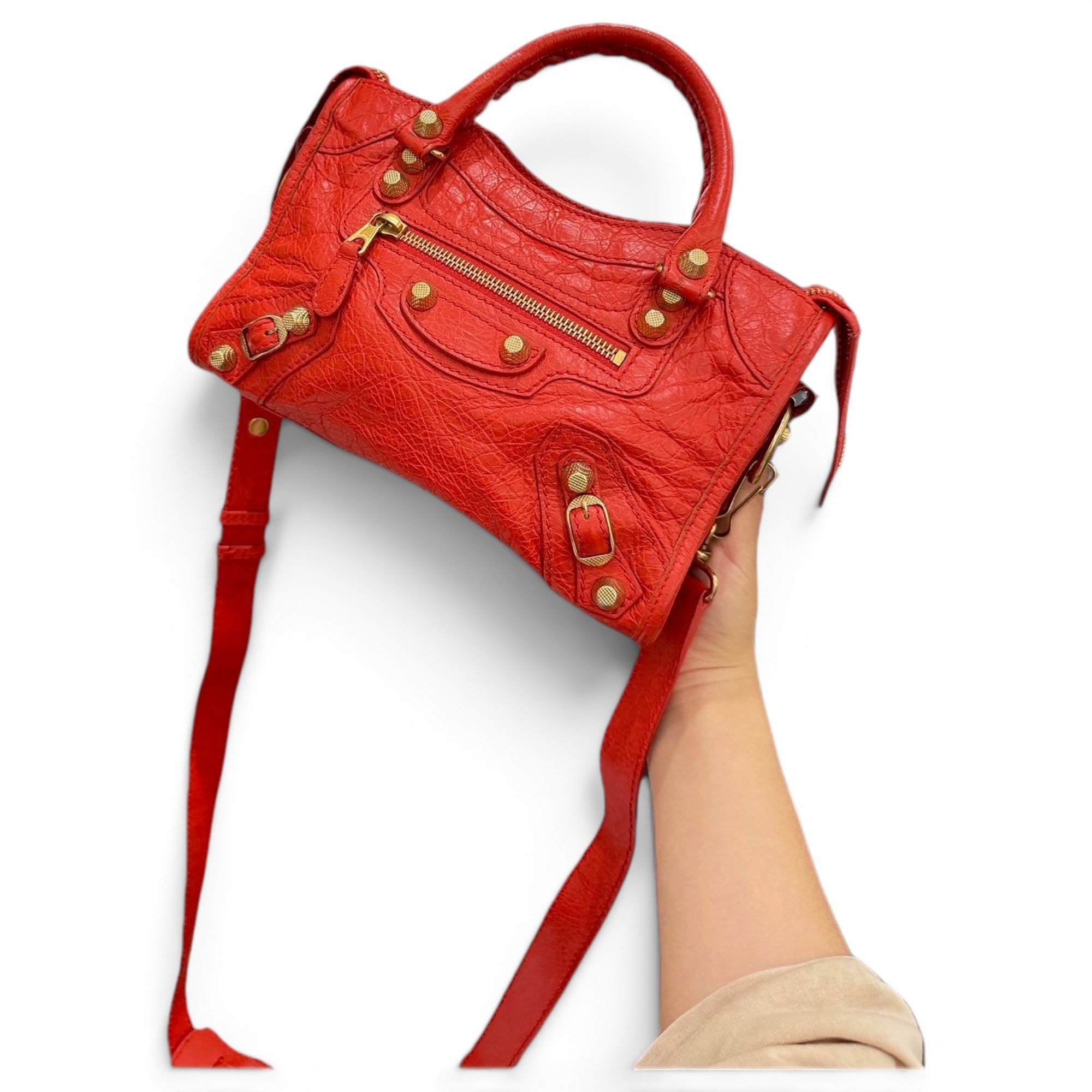 City leather handbag