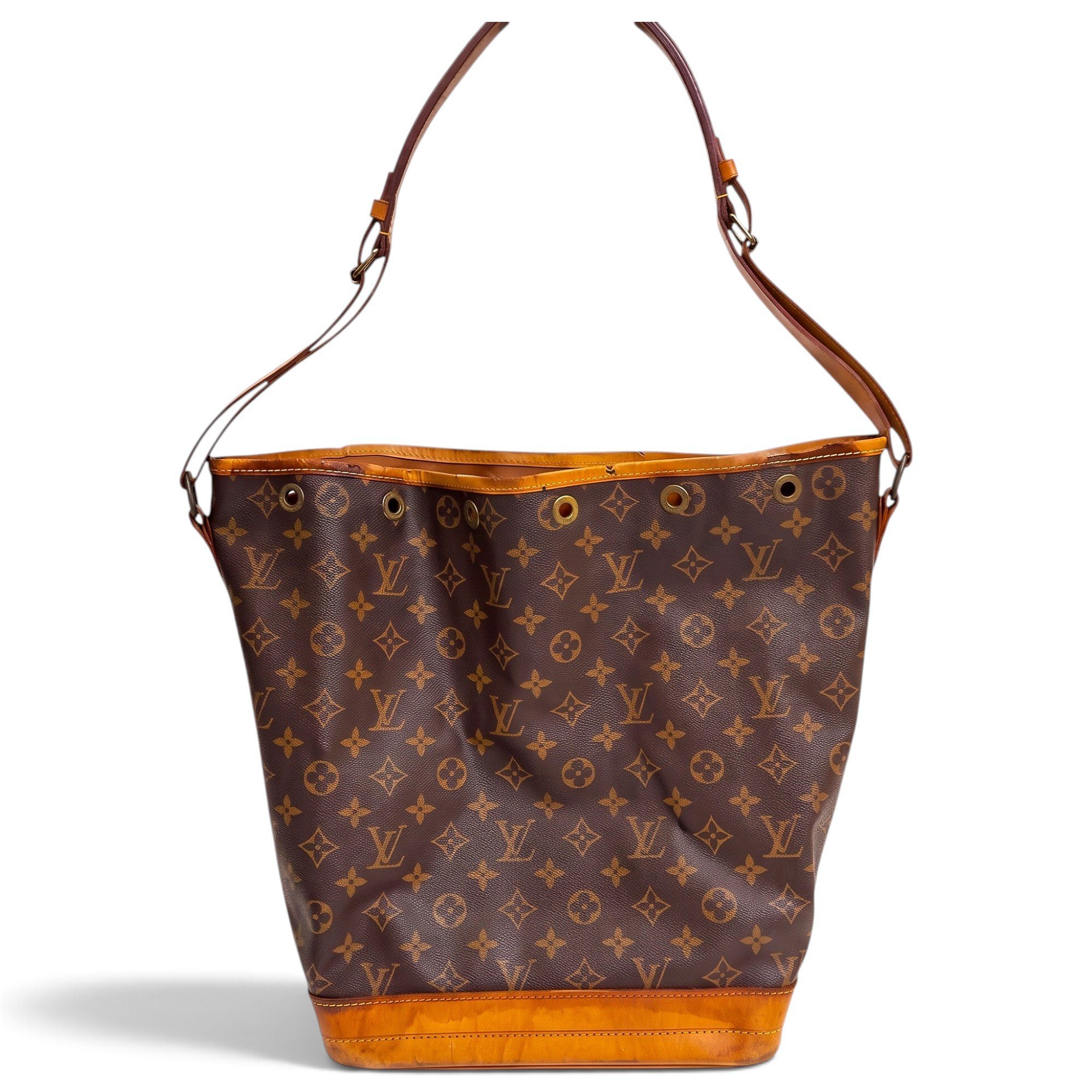 Noé leather handbag