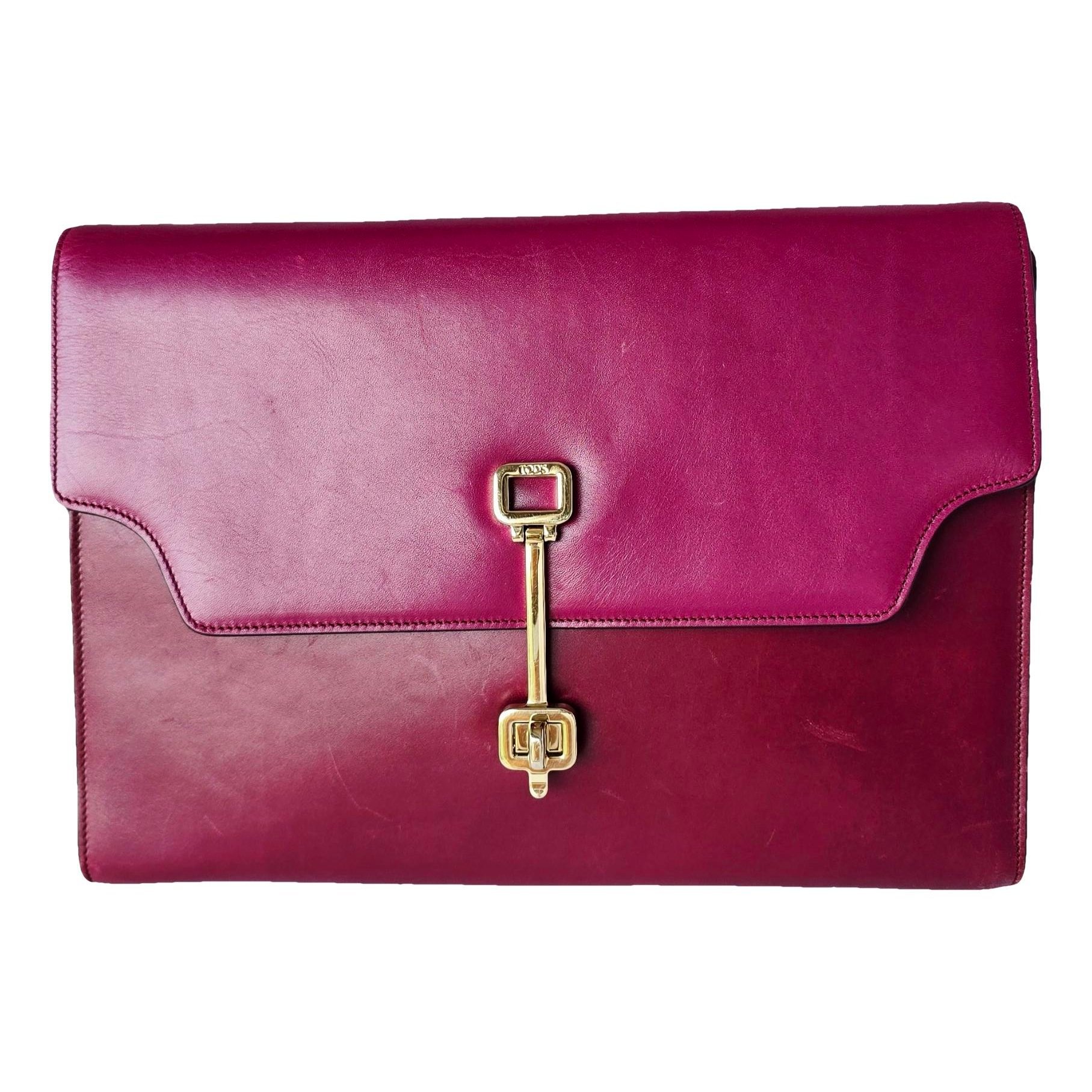 Leather clutch bag