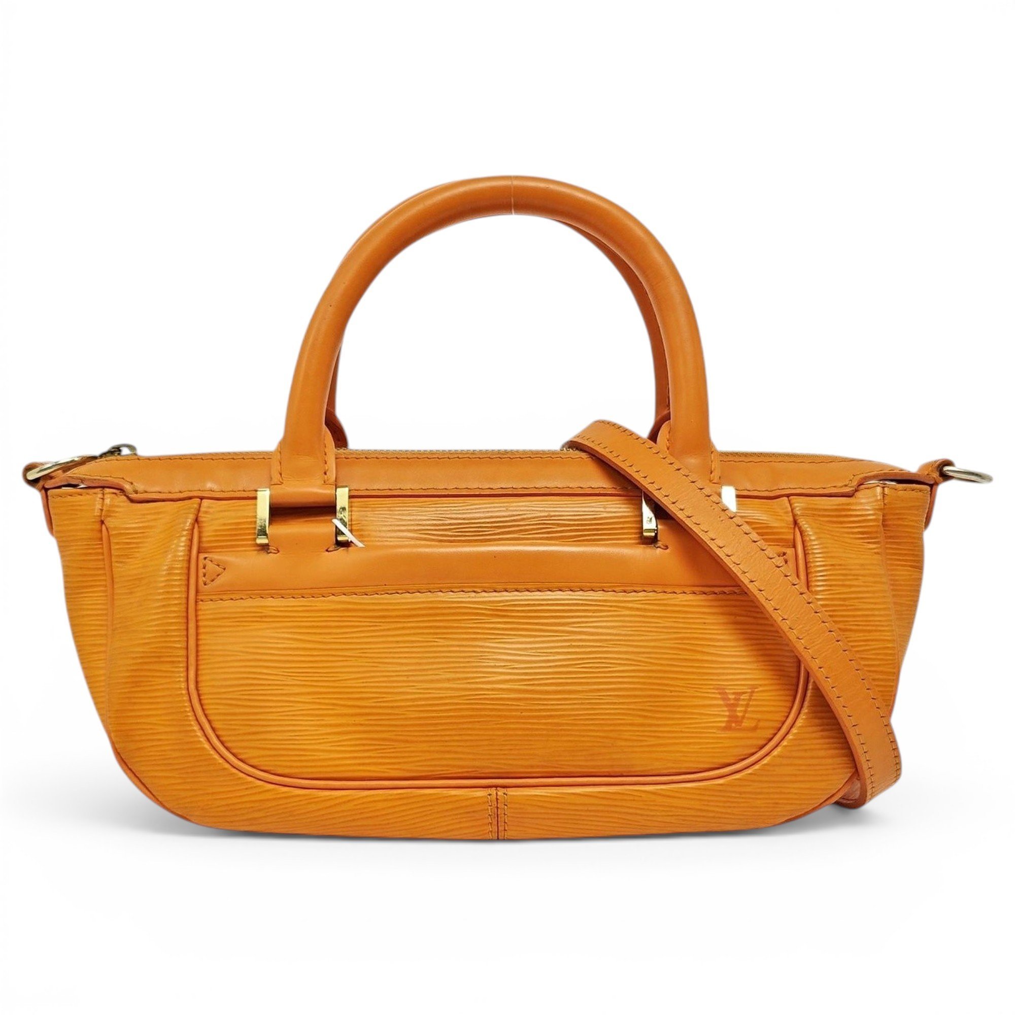 Dhanura leather handbag