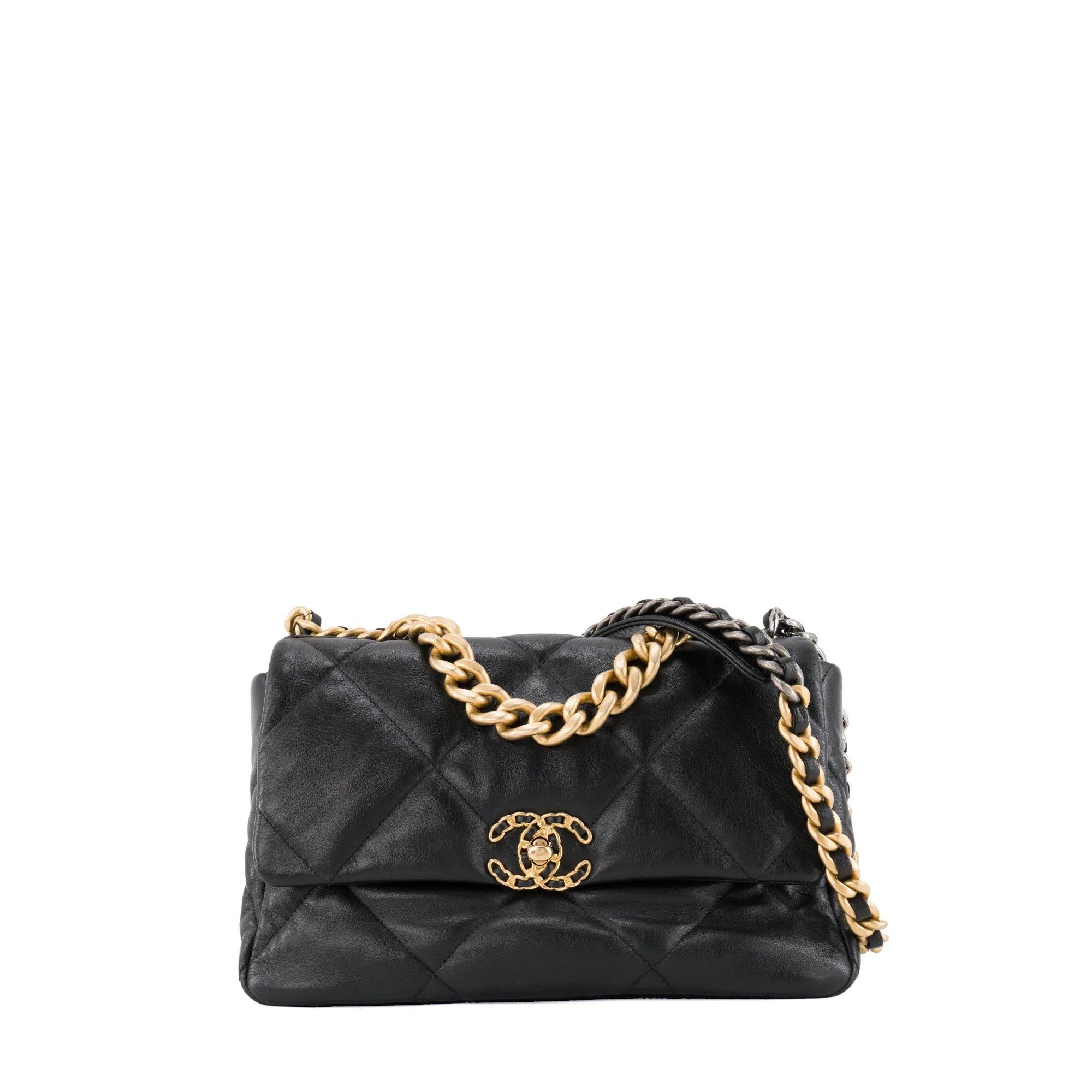 Chanel 19 leather bag