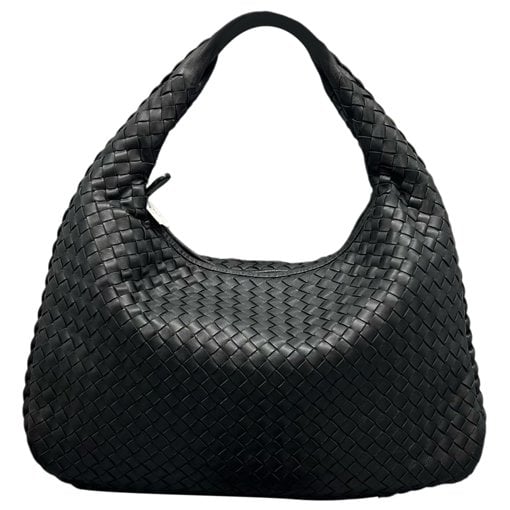Veneta leather handbag