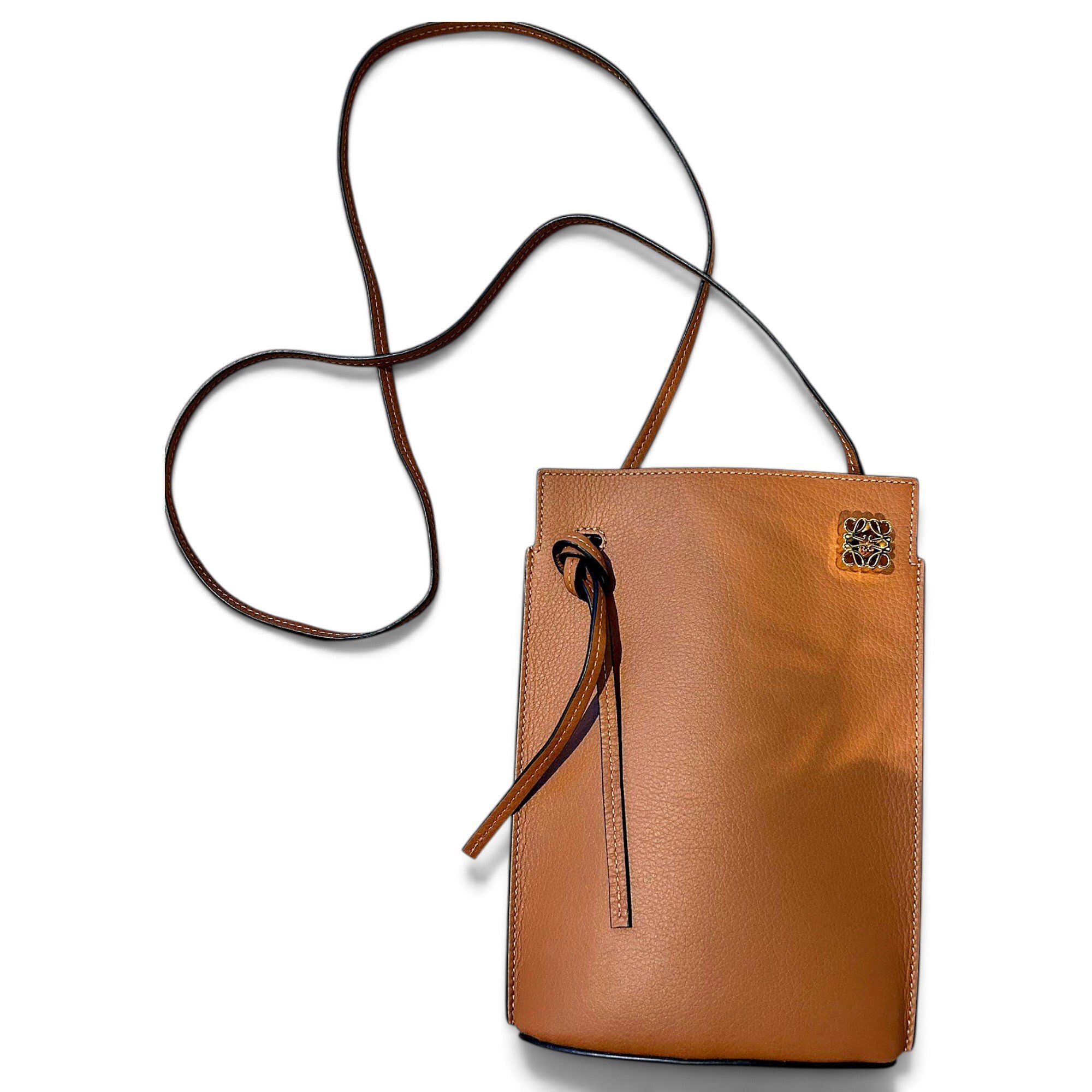 Dice Pocket leather crossbody bag