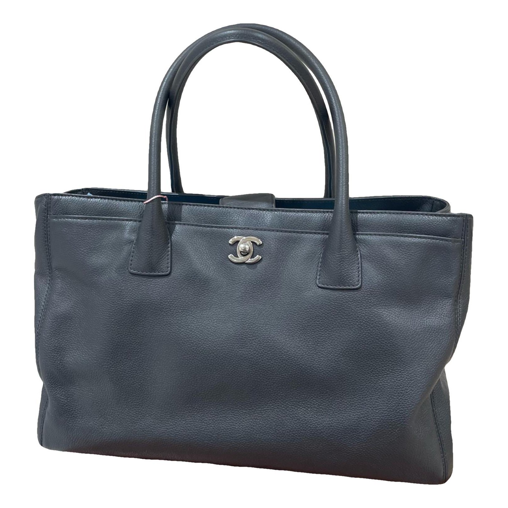 Executive leather tote