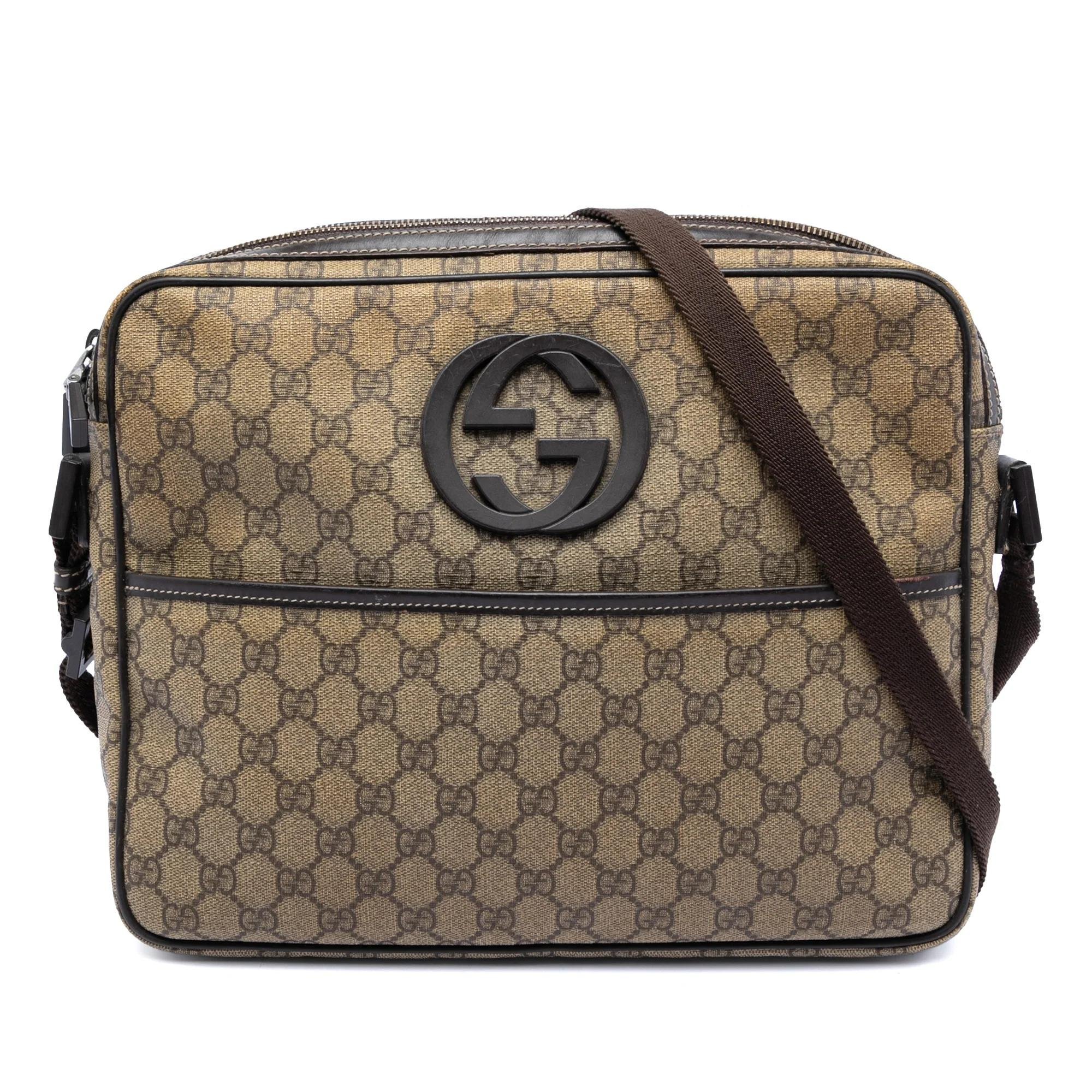 Interlocking leather crossbody bag