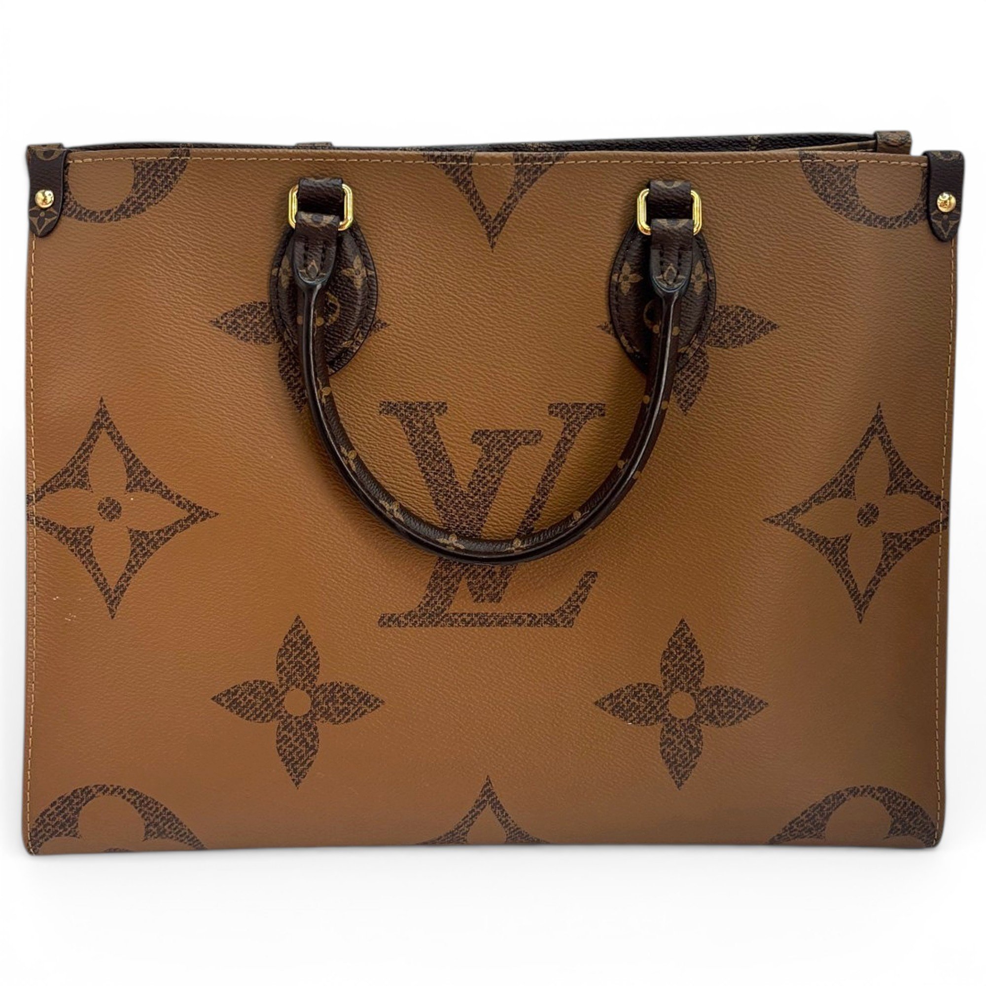 Onthego leather handbag