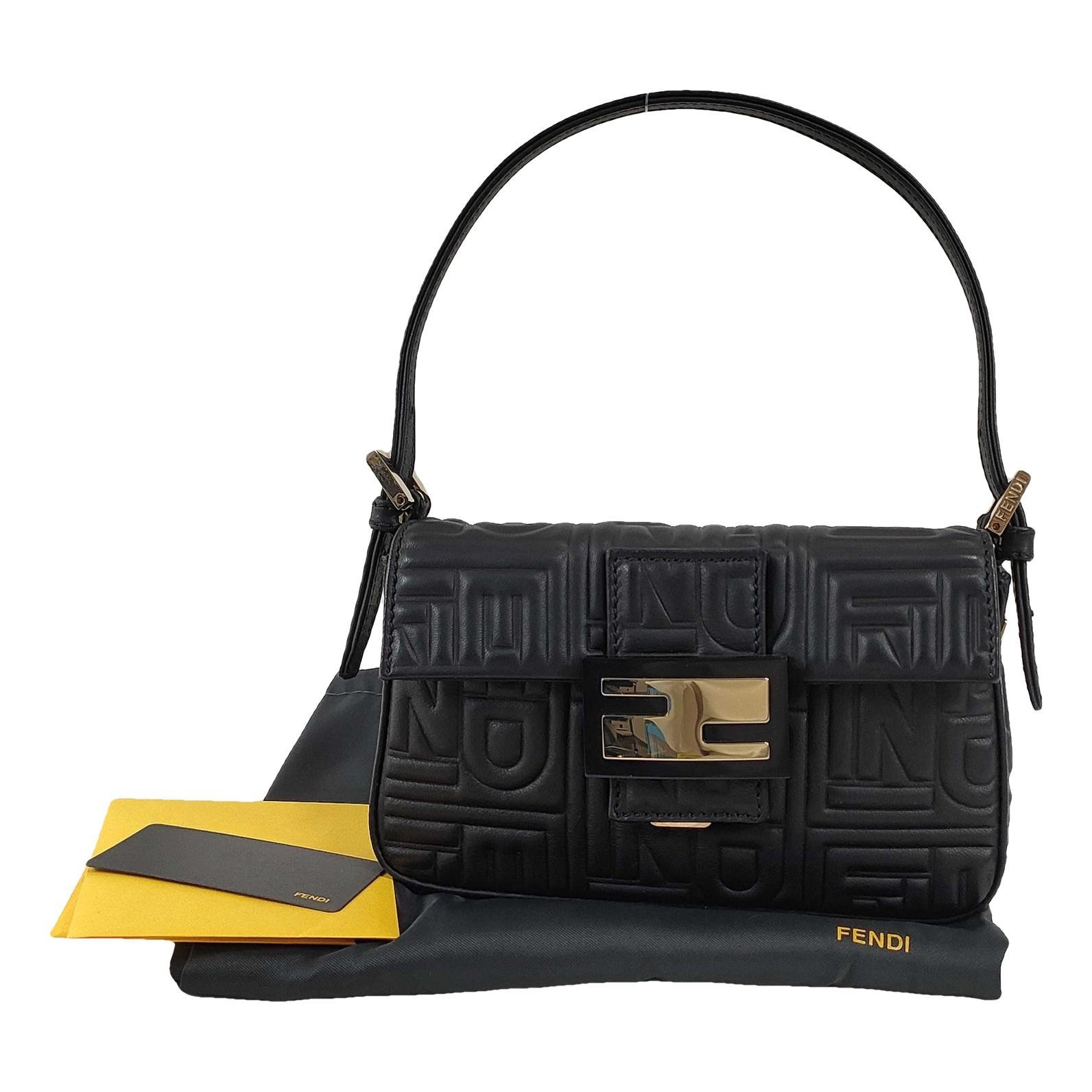 Baguette leather handbag