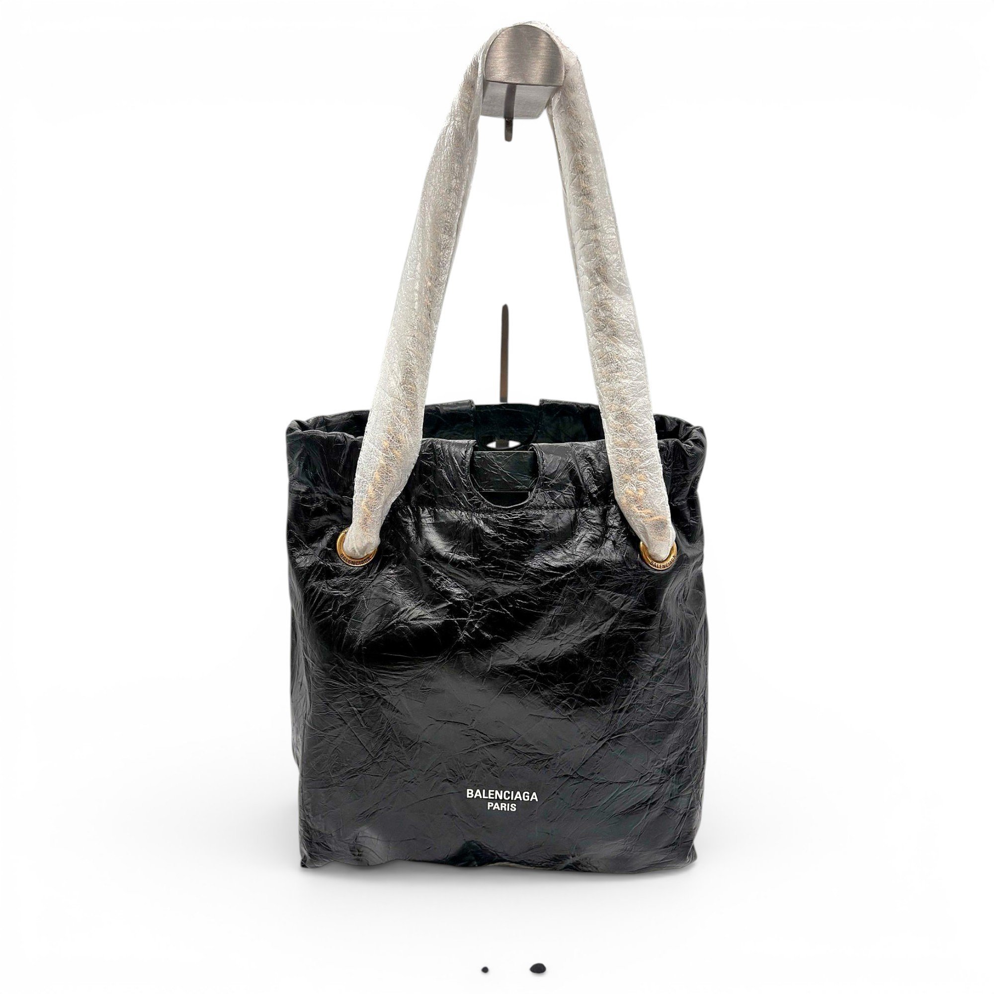 Crush leather tote