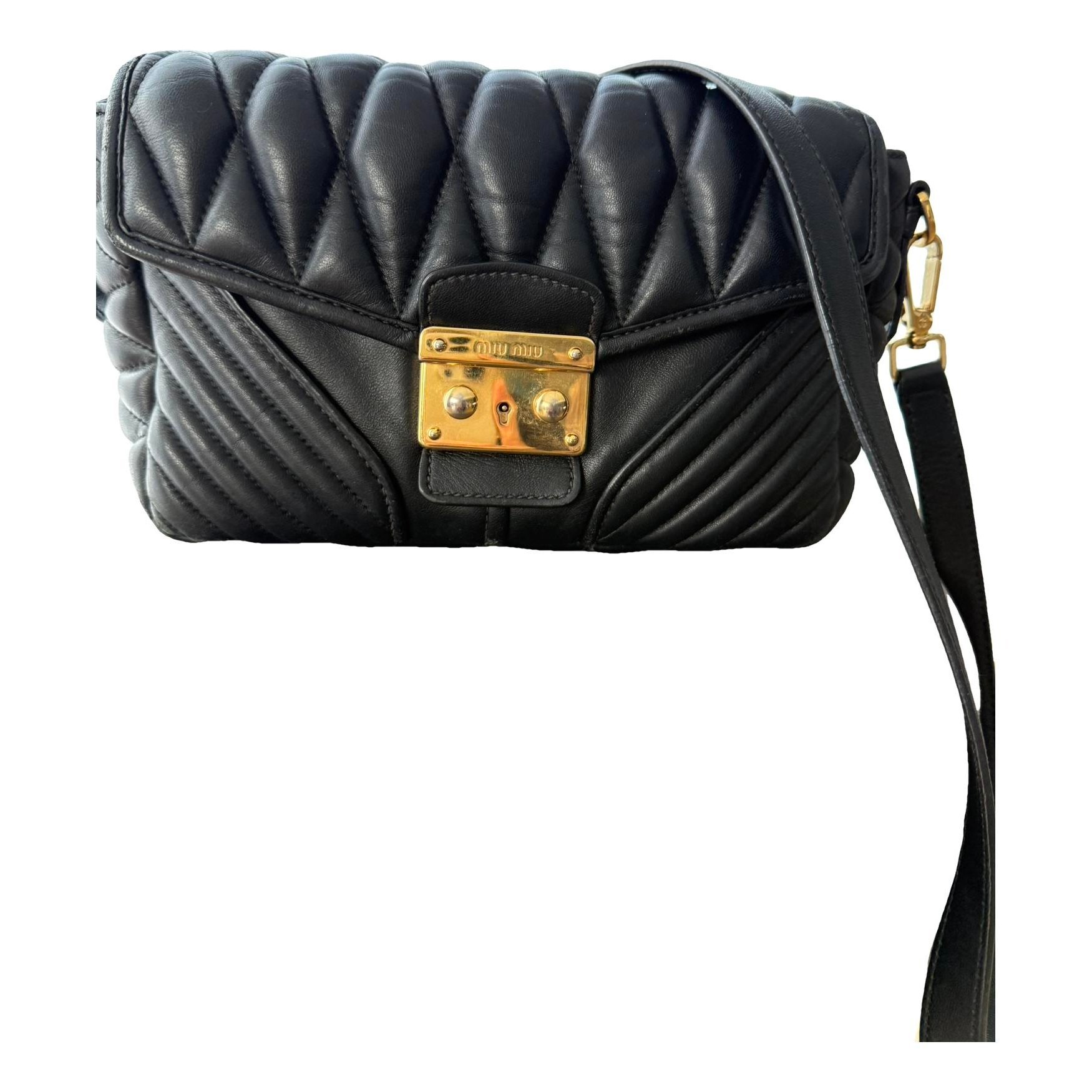 Matelassé leather handbag