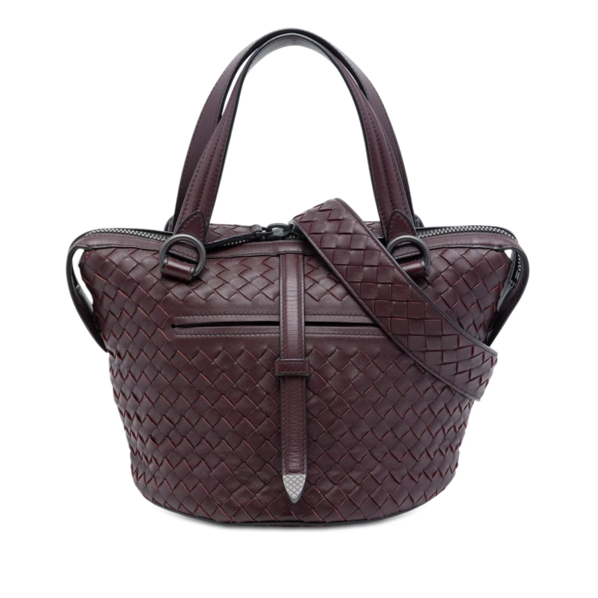 Tambura leather satchel