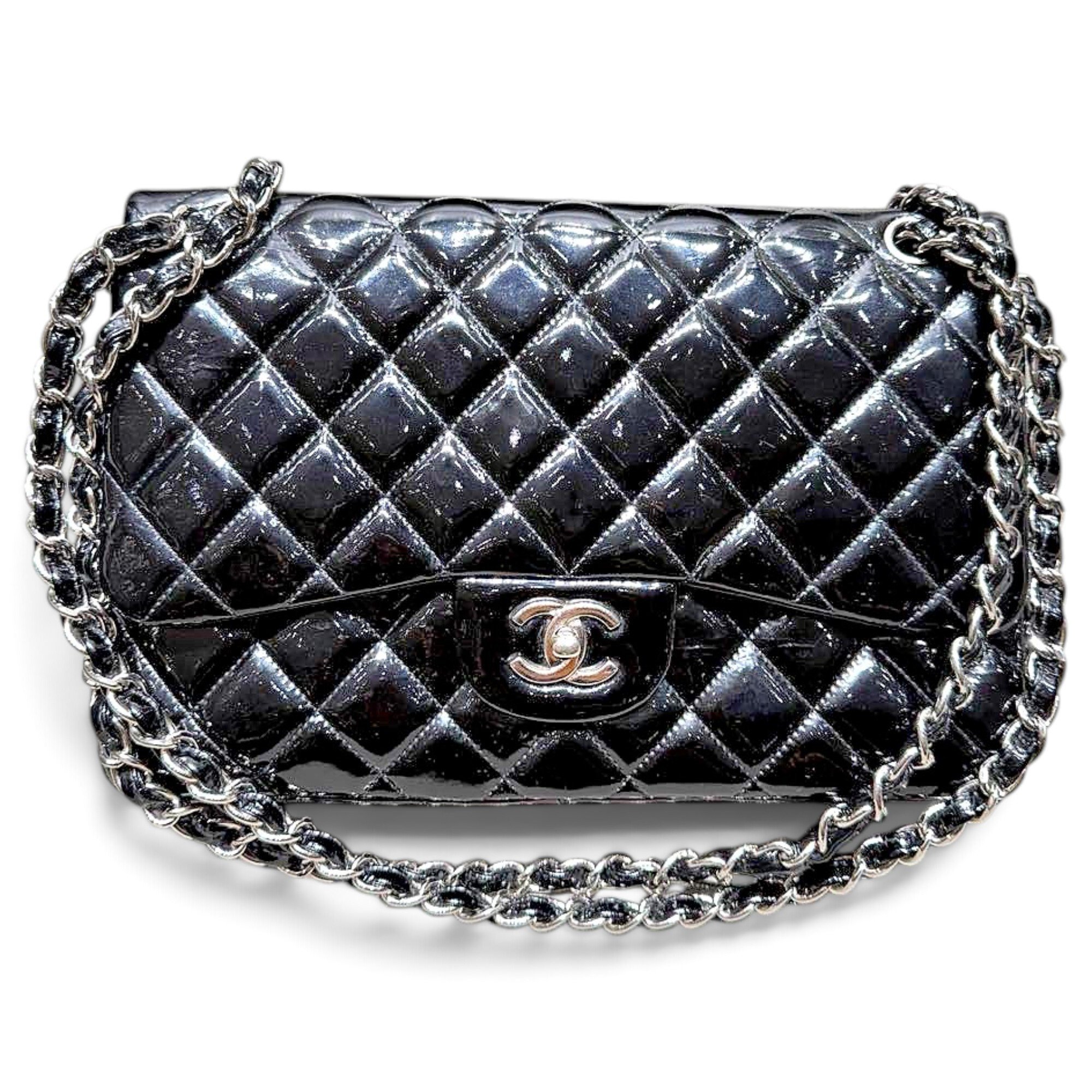 Timeless/Classique patent leather crossbody bag