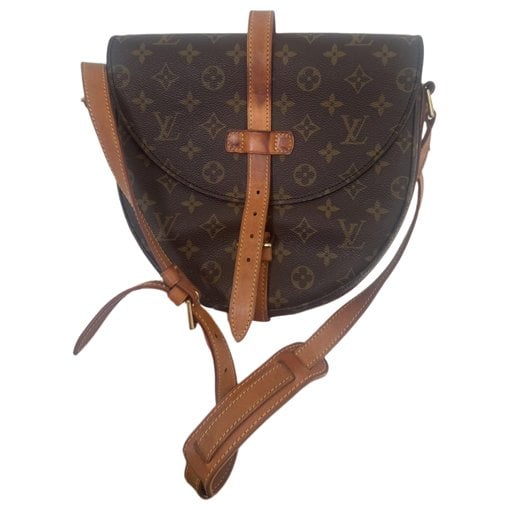 Chantilly leather crossbody bag