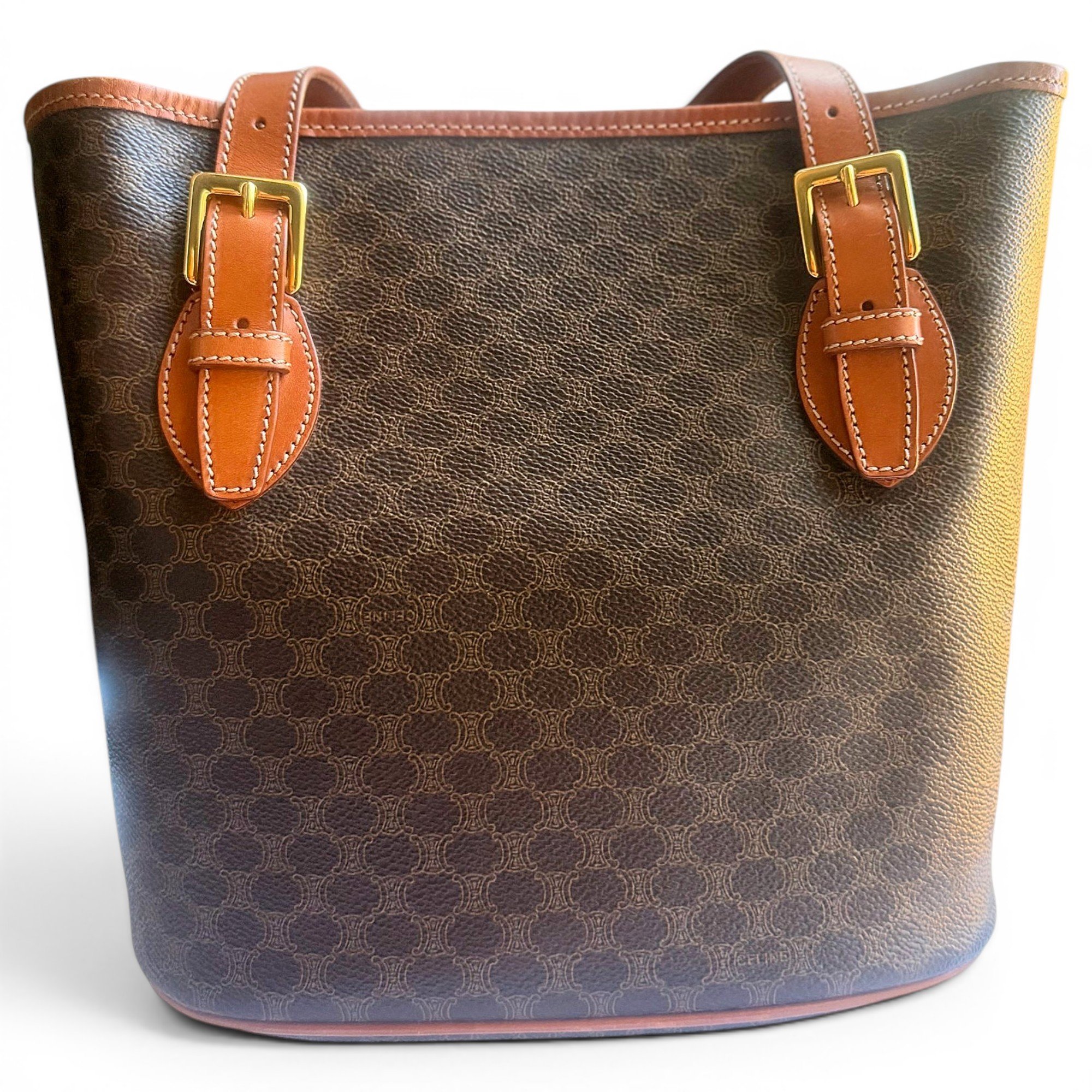 Leather tote