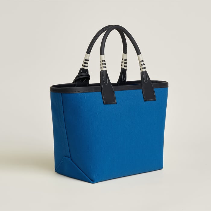 Steeple 25 Bag