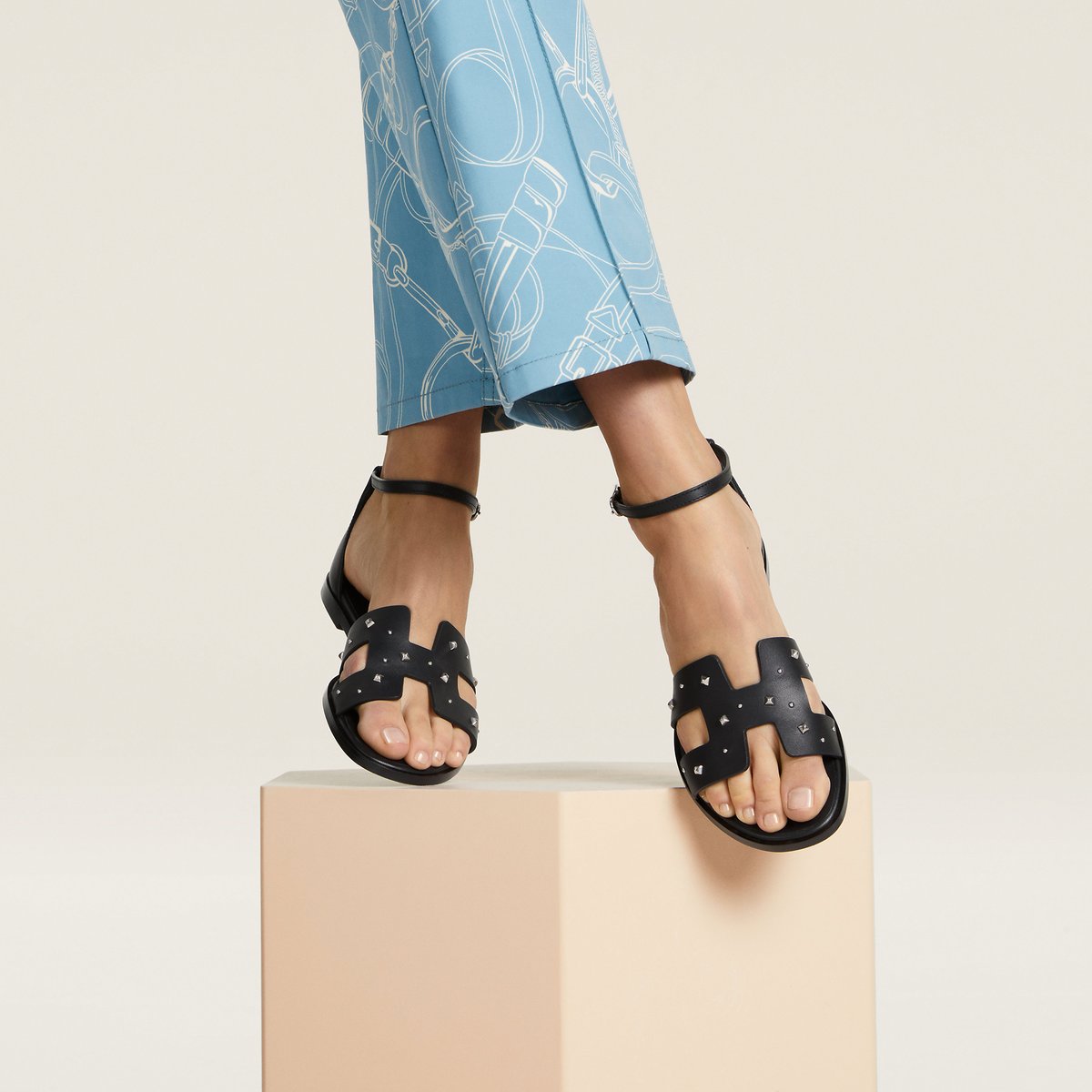 Noir Santorini Sandal