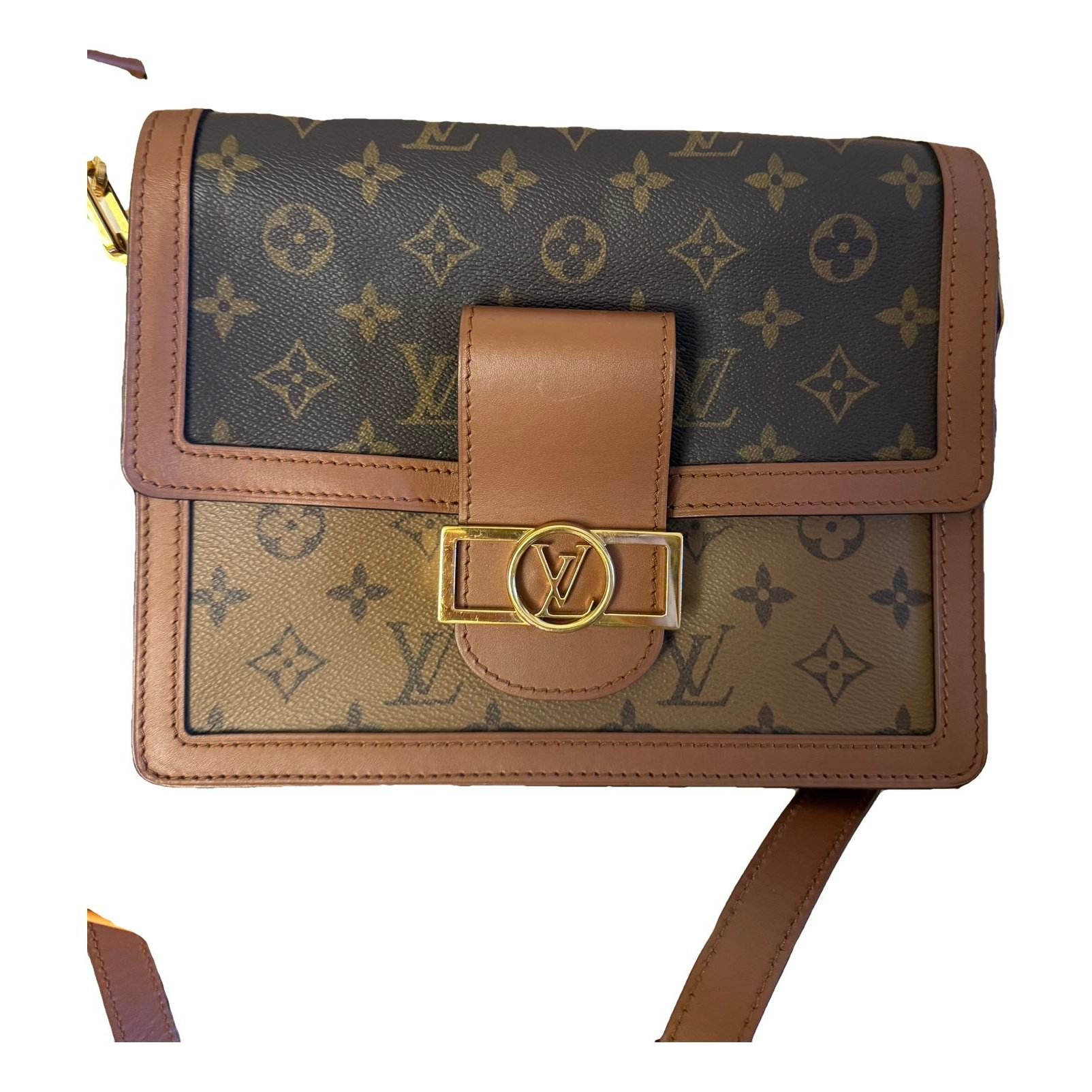 Dauphine leather handbag