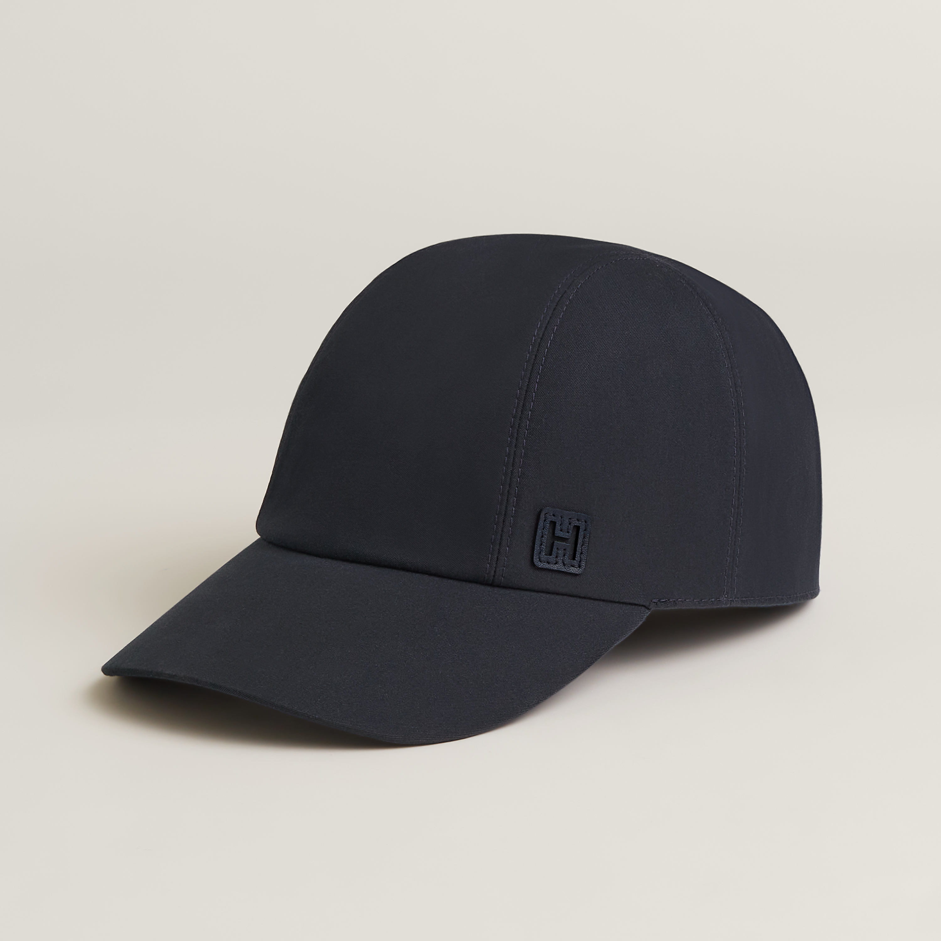 Miles H Cut cap