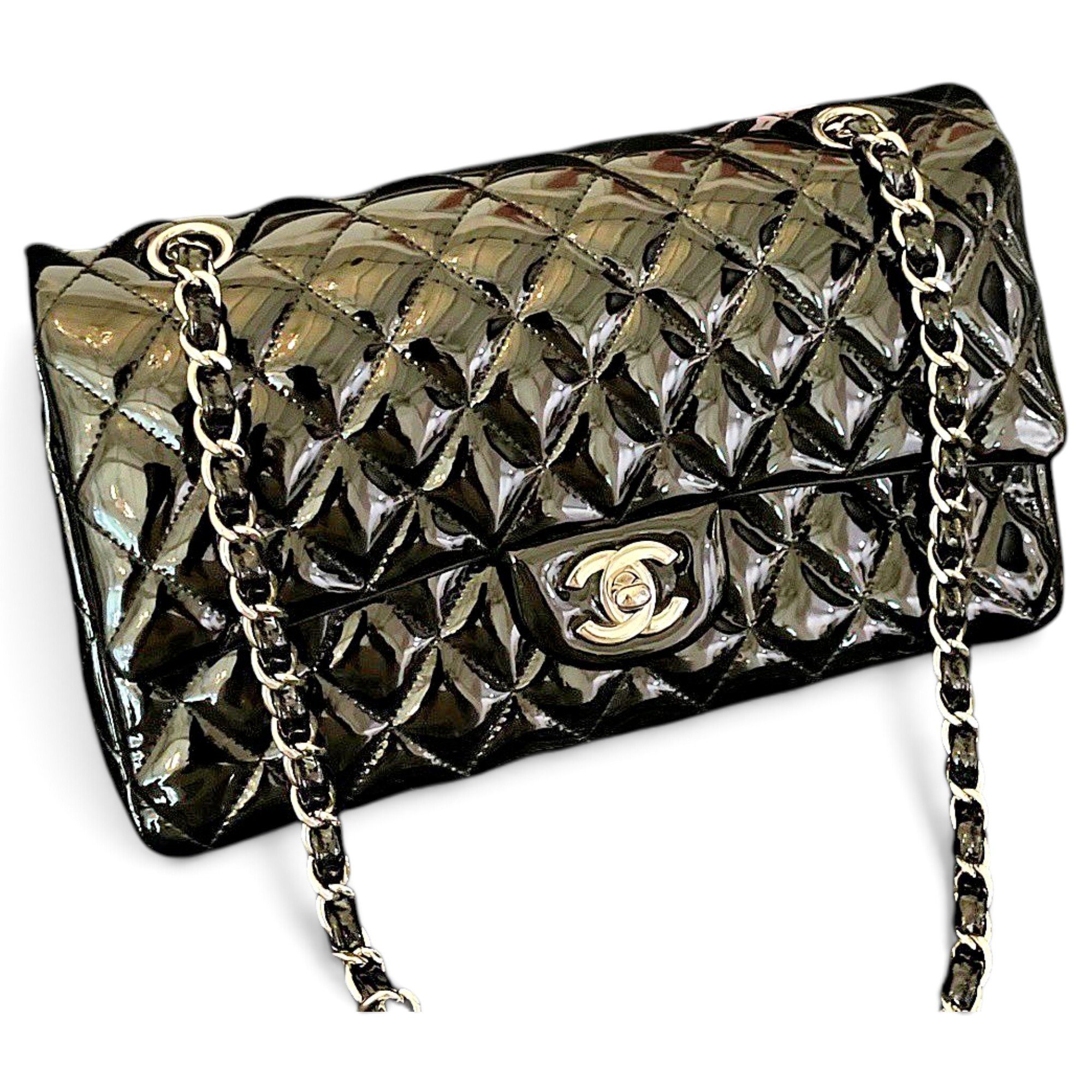 Timeless/Classique patent leather crossbody bag