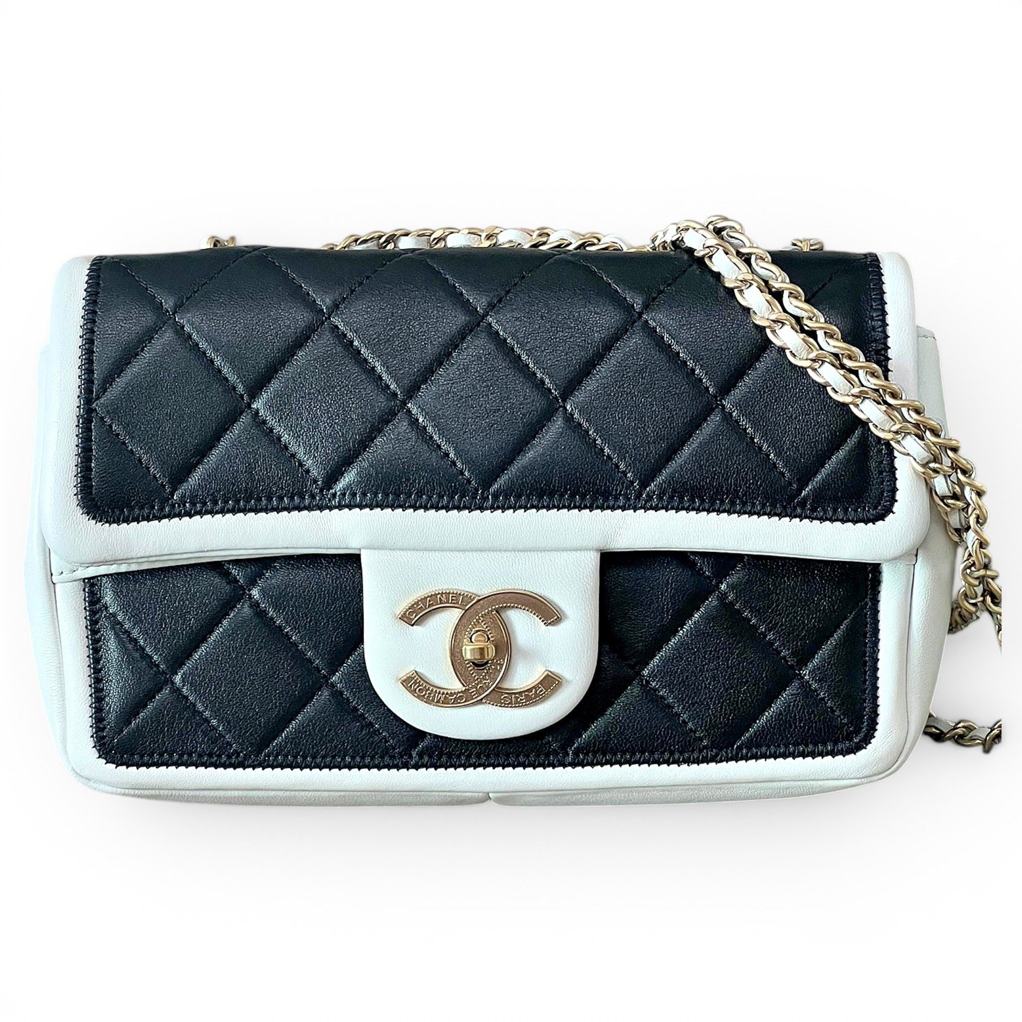 Timeless/Classique leather crossbody bag