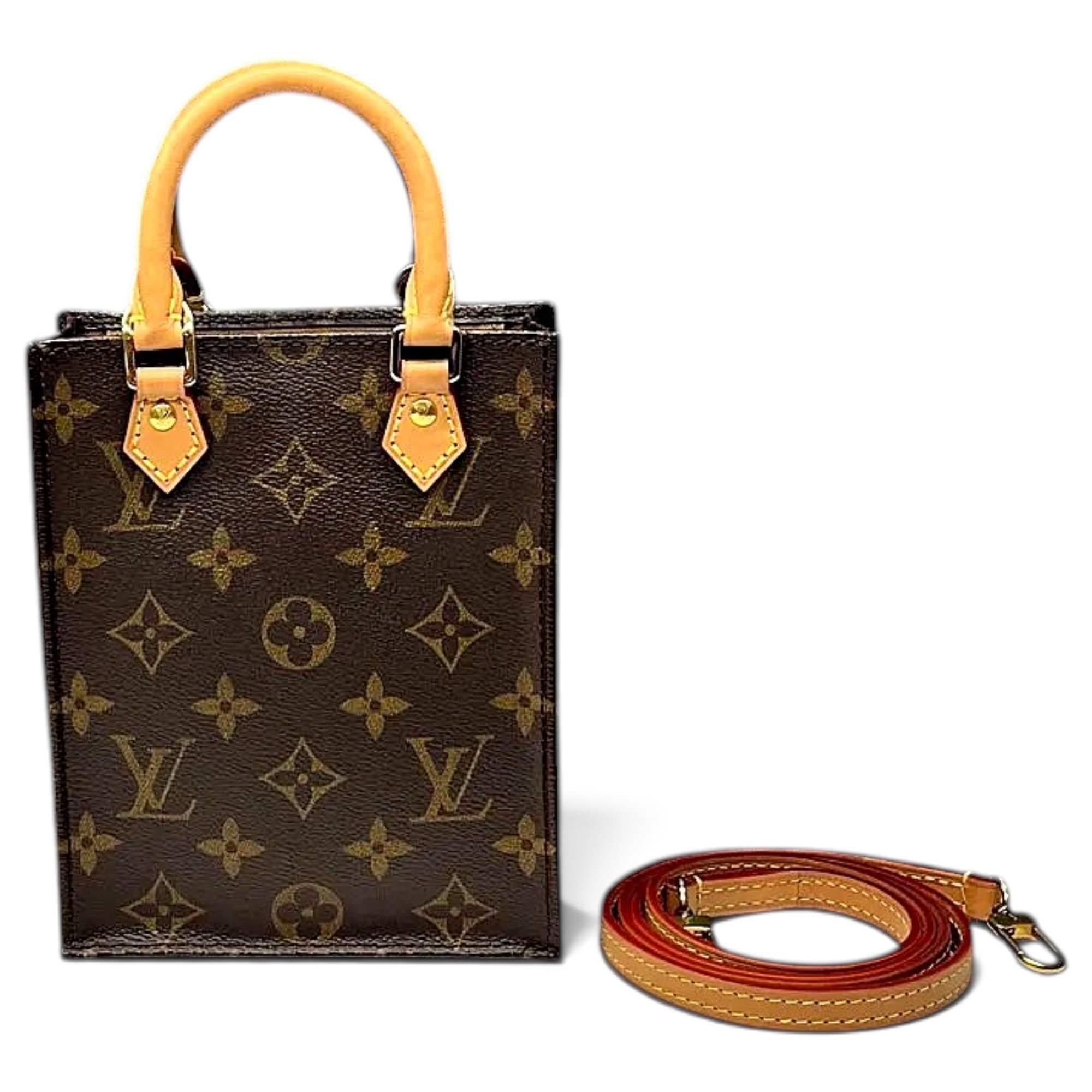Plat leather crossbody bag