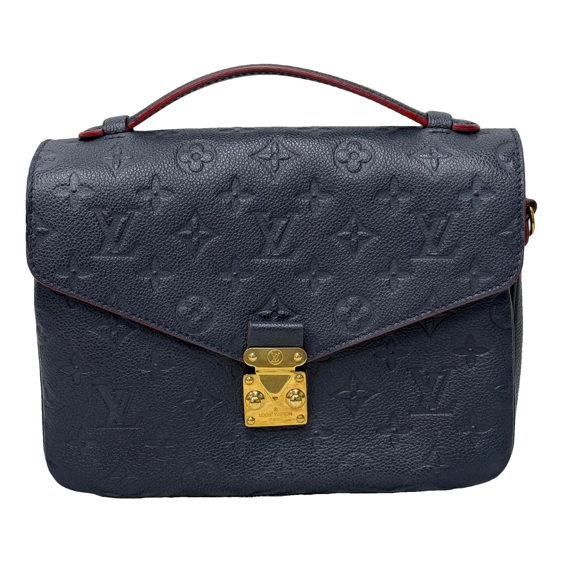 Metis leather handbag