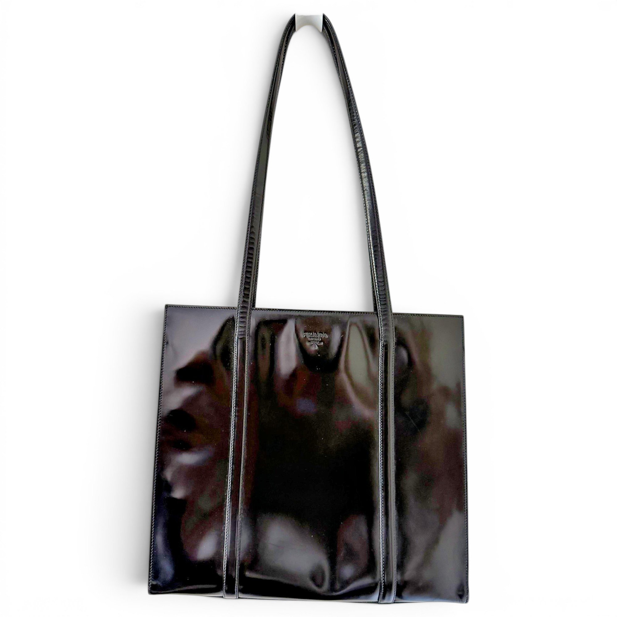 Re-Edition 1995 patent leather handbag