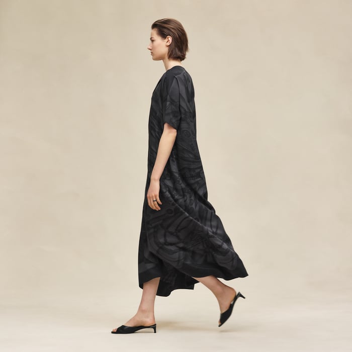 Noir "Soleil De Soie Poudre" Classic Caftan