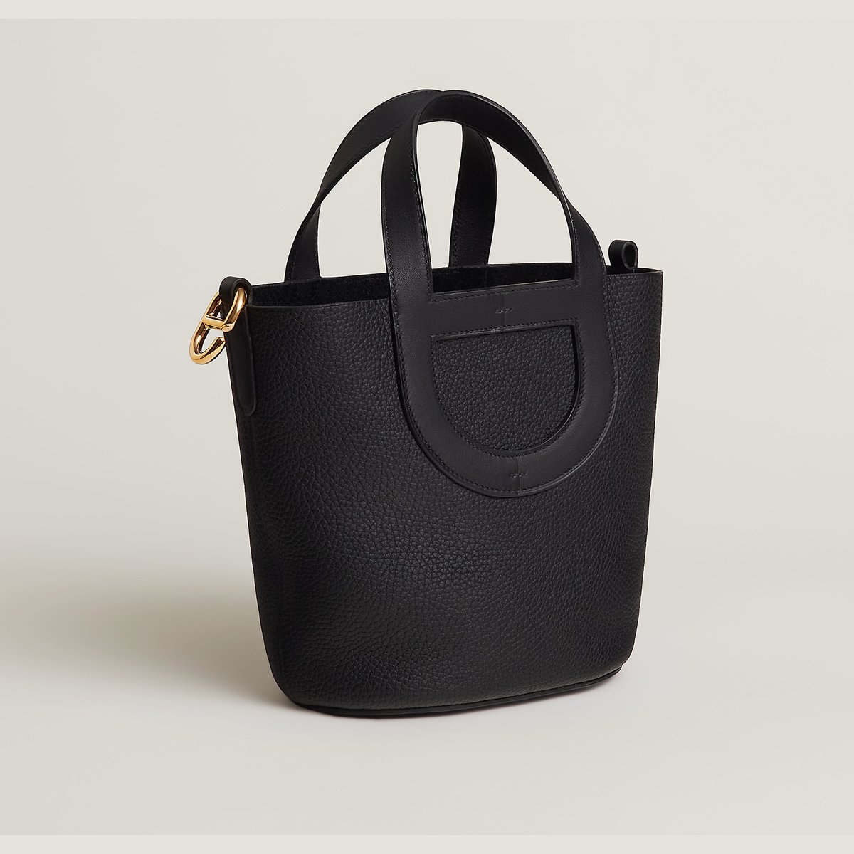 Noir Hermès In-the-loop 18 Bag