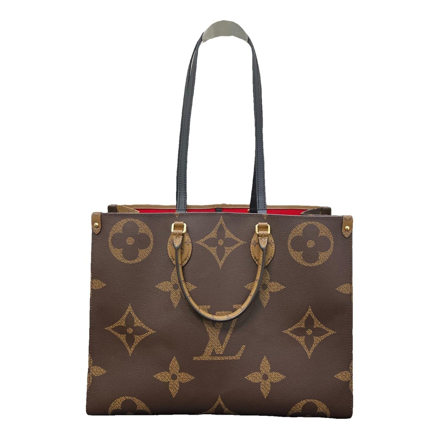 Onthego leather handbag