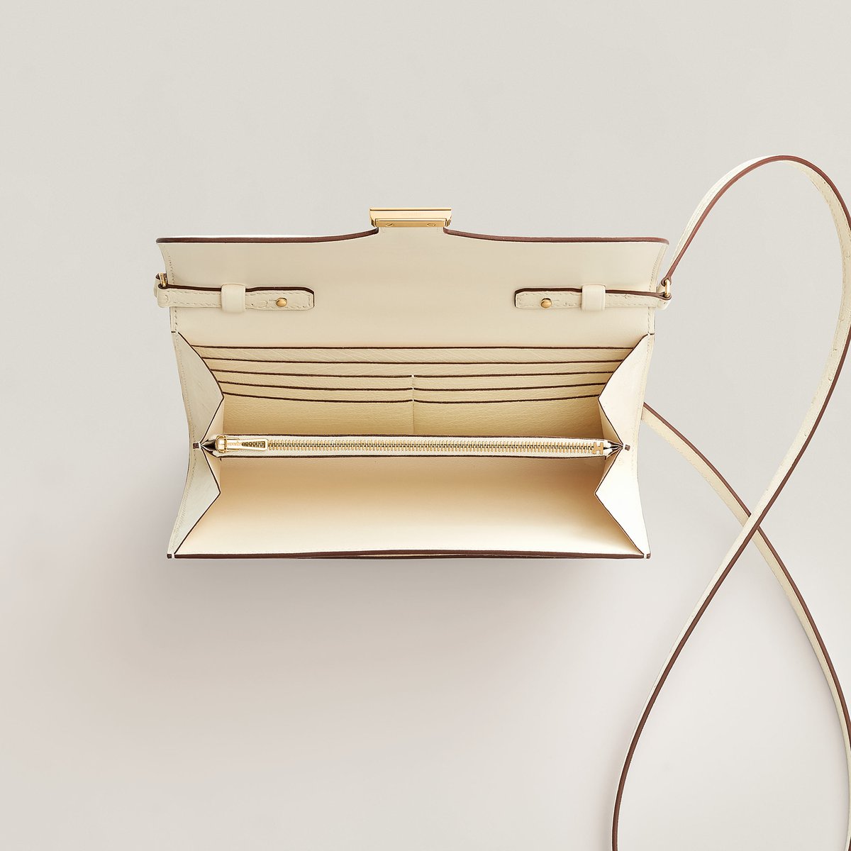 Constance Long To Go wallet