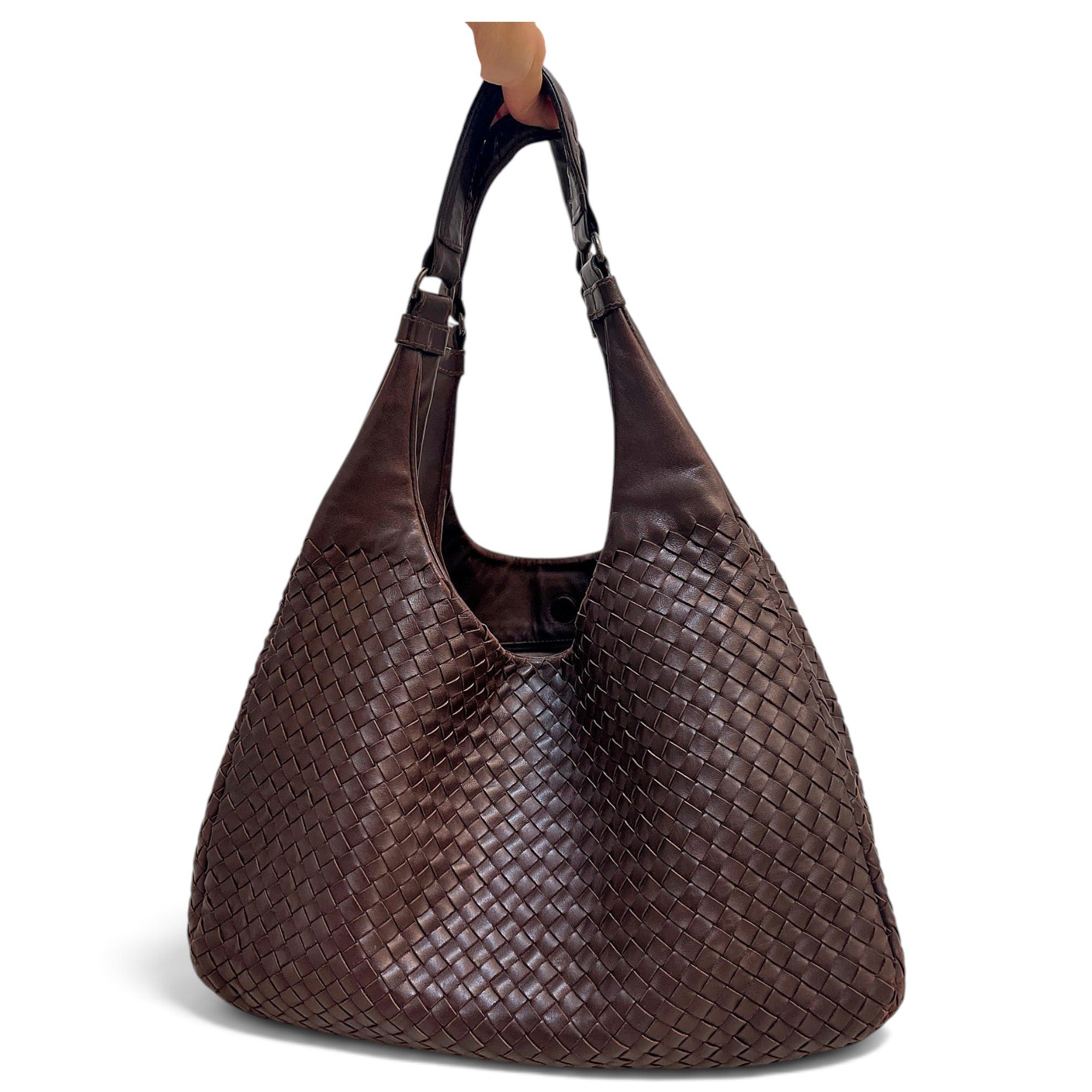 Veneta leather handbag